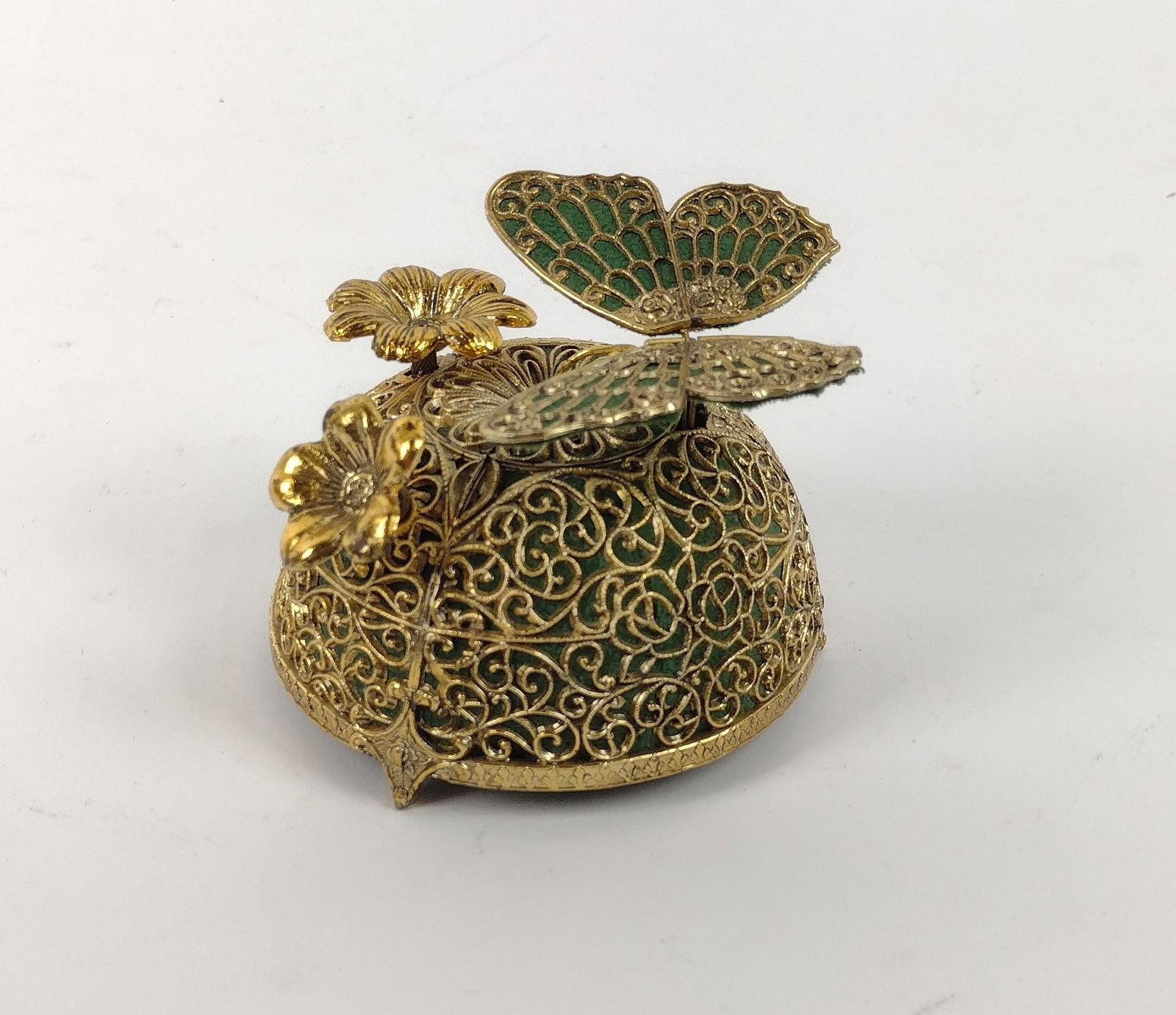 Mechanical Music Box with Butterfly and Flowers (1 of 3)