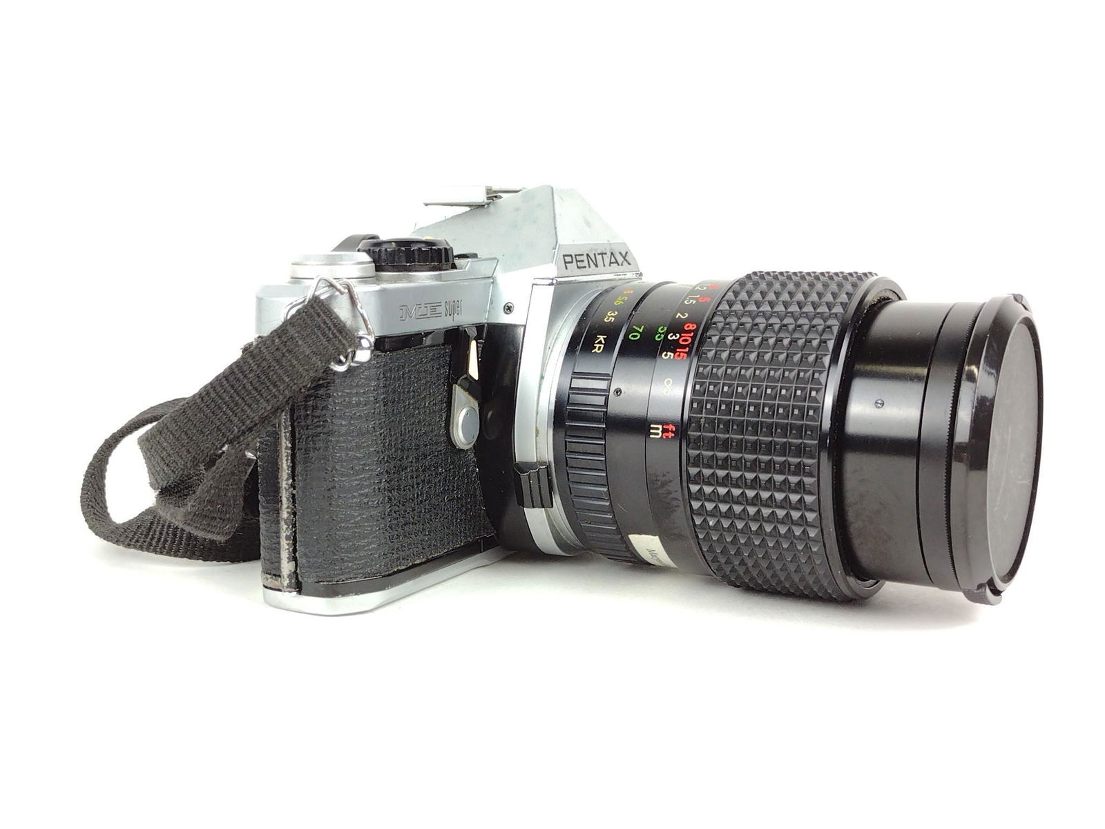 キャンバス Pentax Camera With (3) Lenses, Accessories & Nikkor Flash