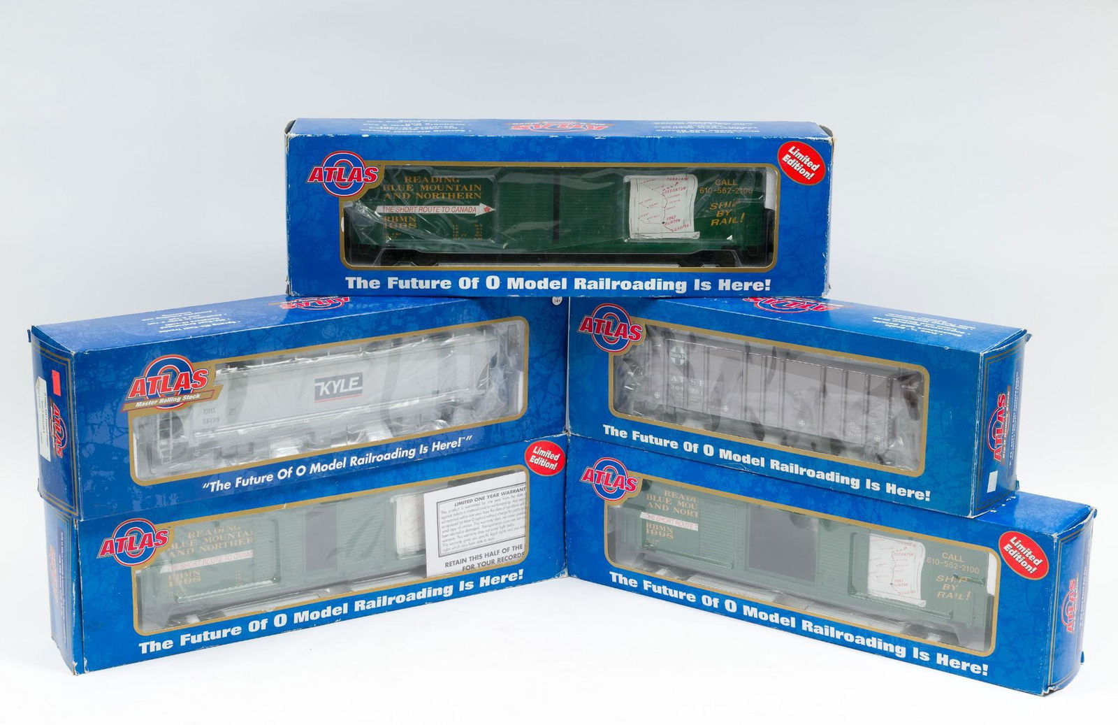 5 Atlas Freight Cars in OBs (1 of 7)