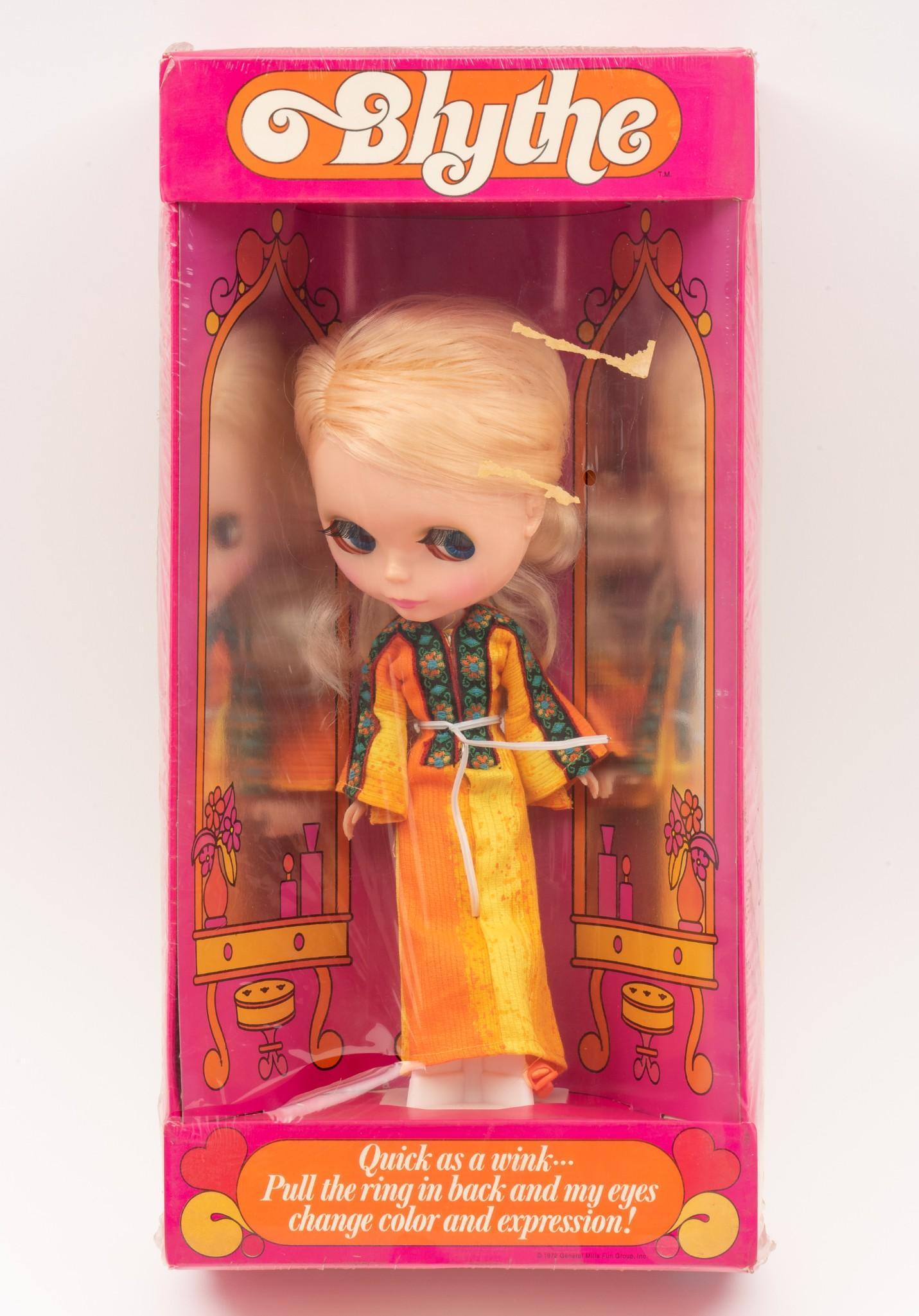 No. 33201 Kenner Blythe Doll in OB (1 of 7)