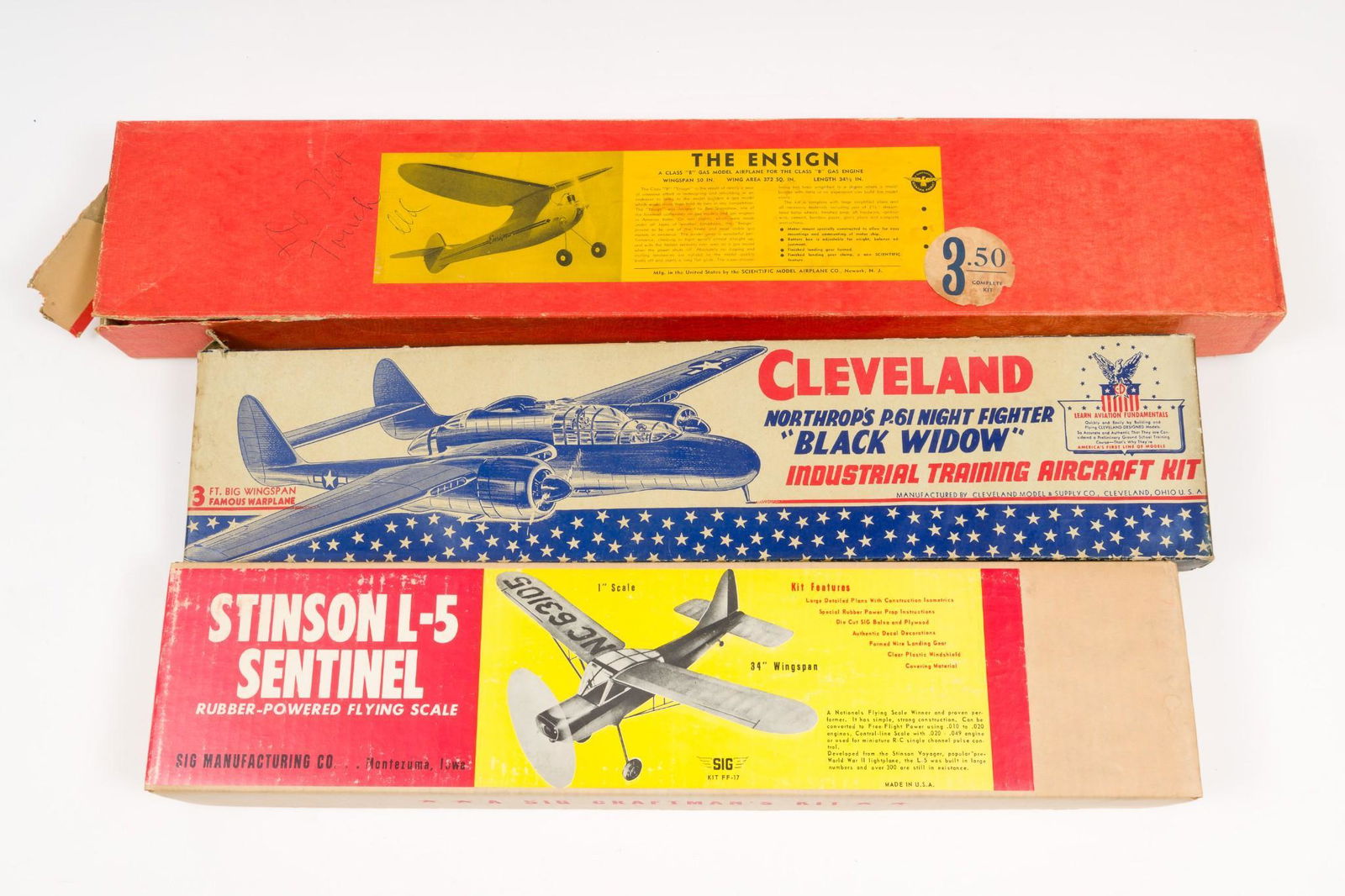 3 Scale Model Airplanes Incl Flying (1 of 3)