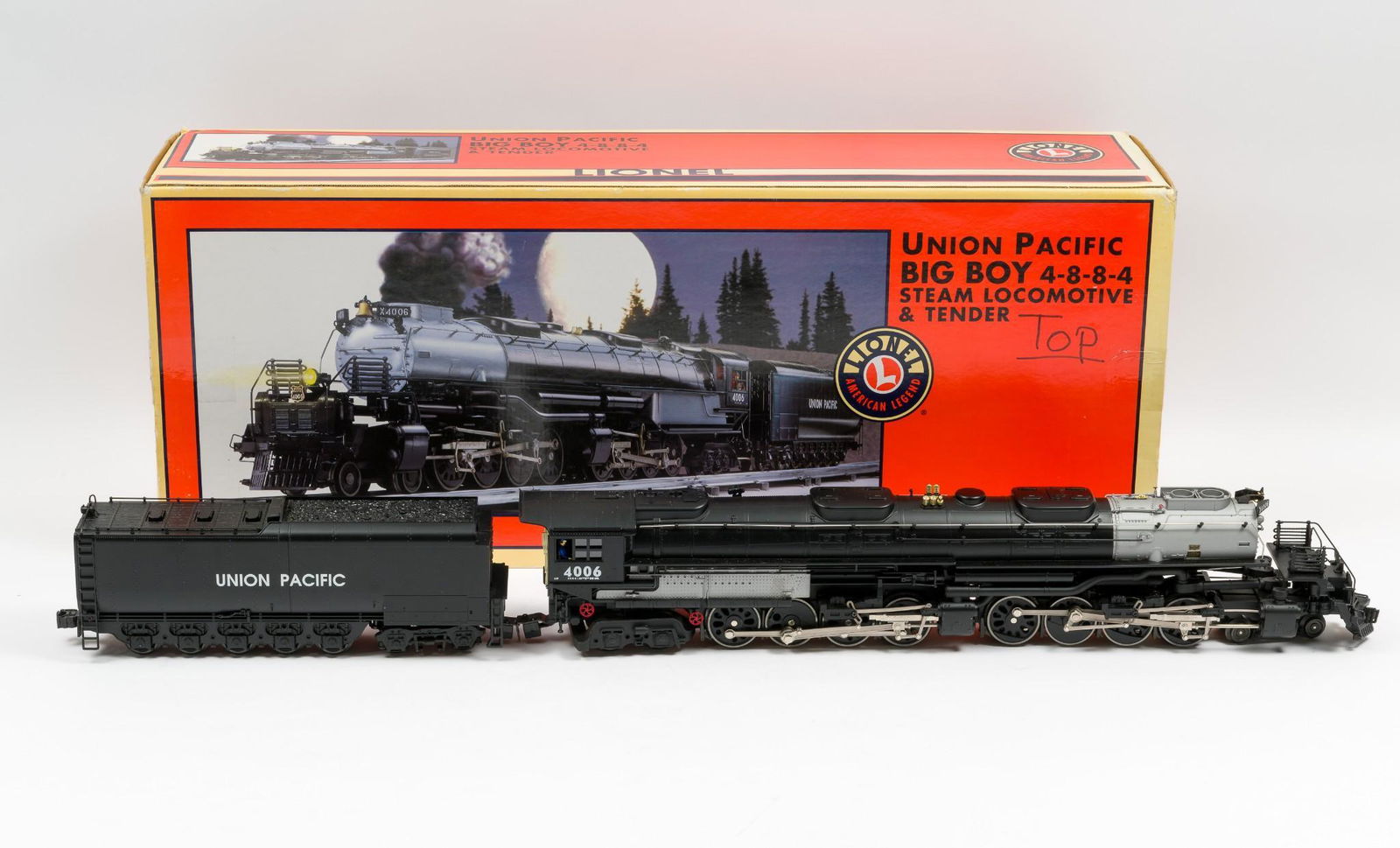 Lionel UP Big Boy Loco & Tender 28029 w/ OB (1 of 4)