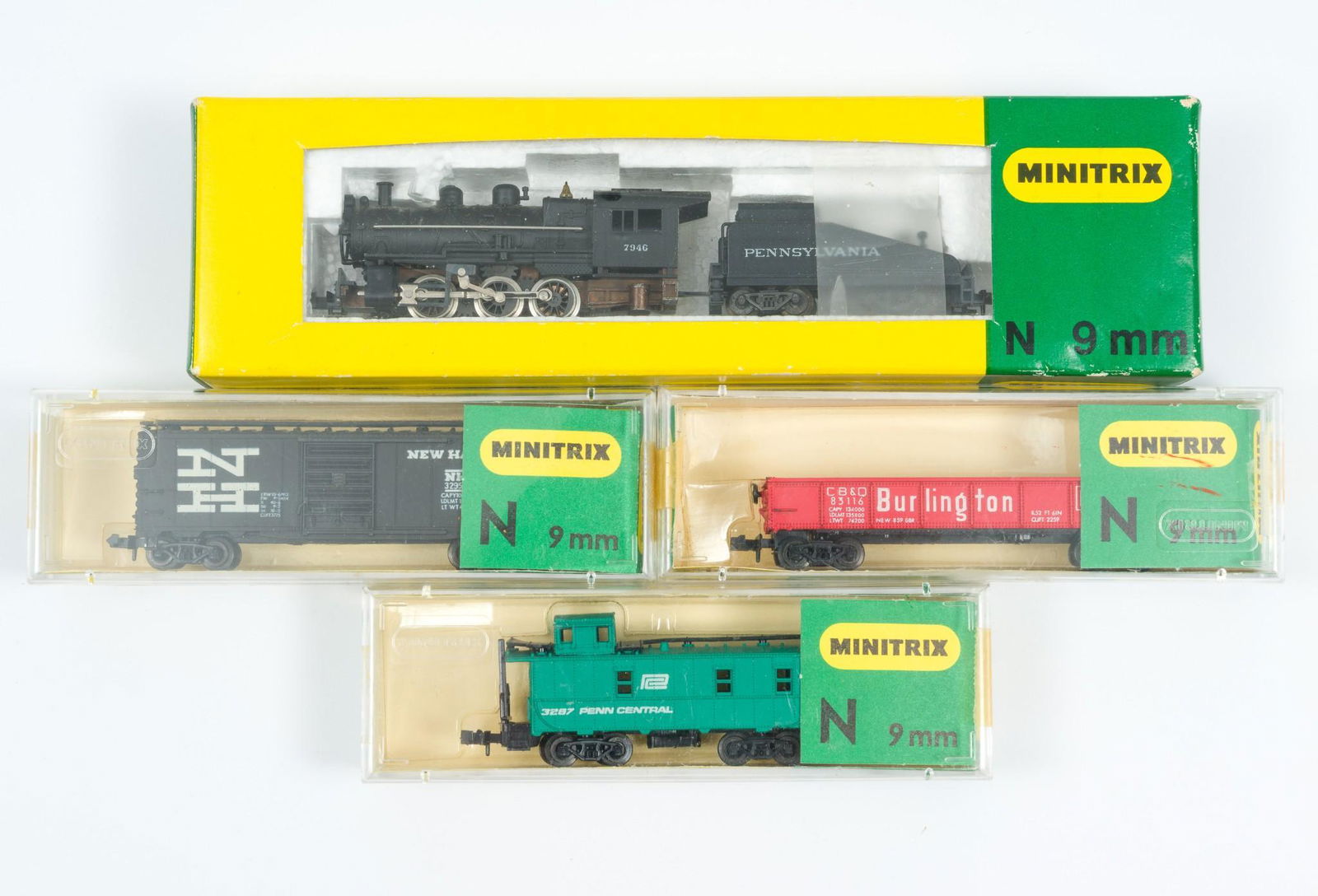 4 pieces of Minitrix N Scale Rolling Stock in OBs (1 of 1)