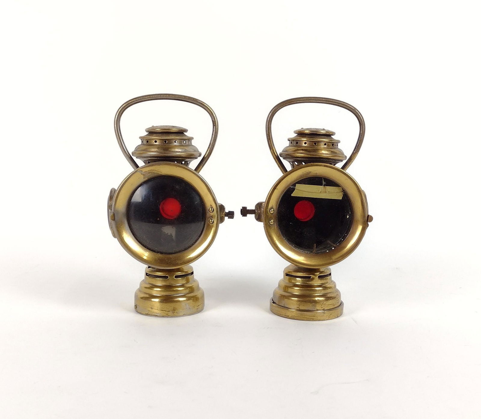 2 Neverout Safety Lamps (1 of 8)