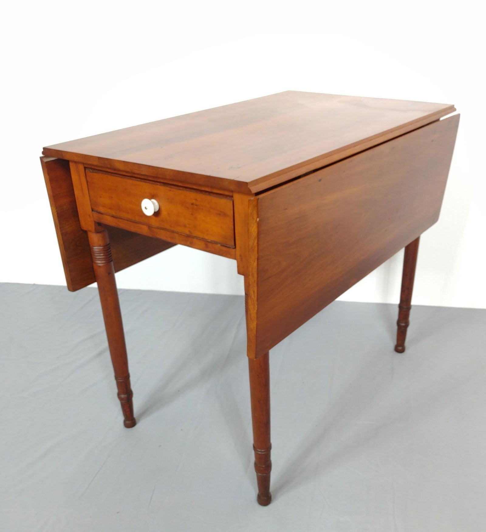 Single Drawer Drop Leaf Table (1 of 9)