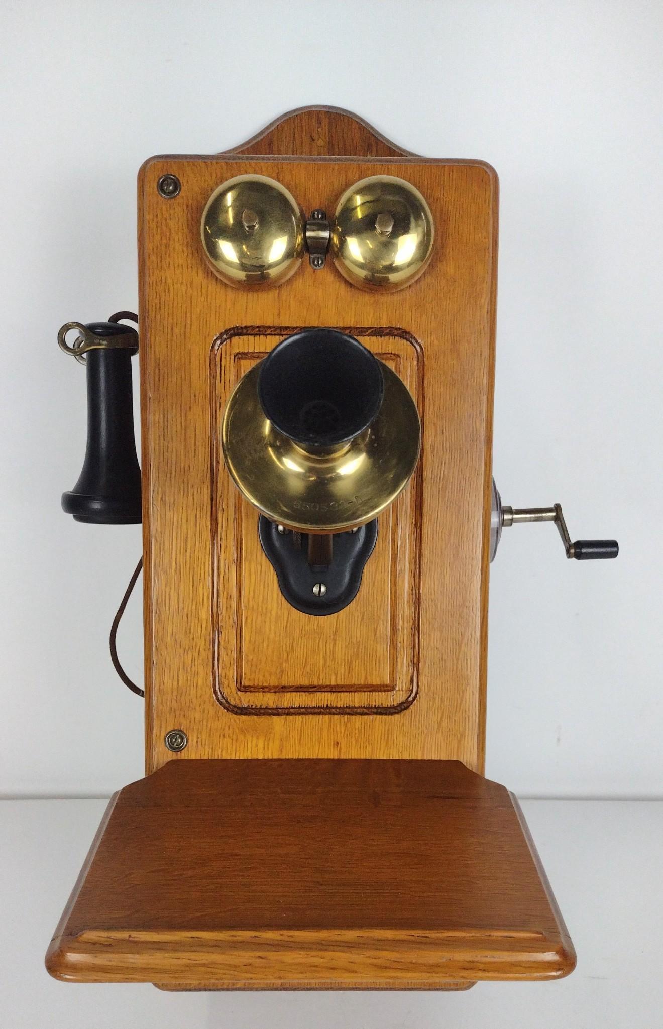 Kellogg Wall Phone (1 of 6)