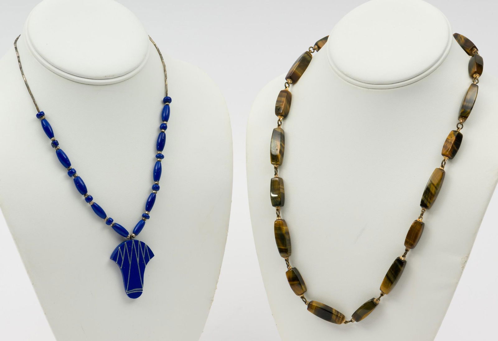 Two Hardstone Necklaces (1 of 5)