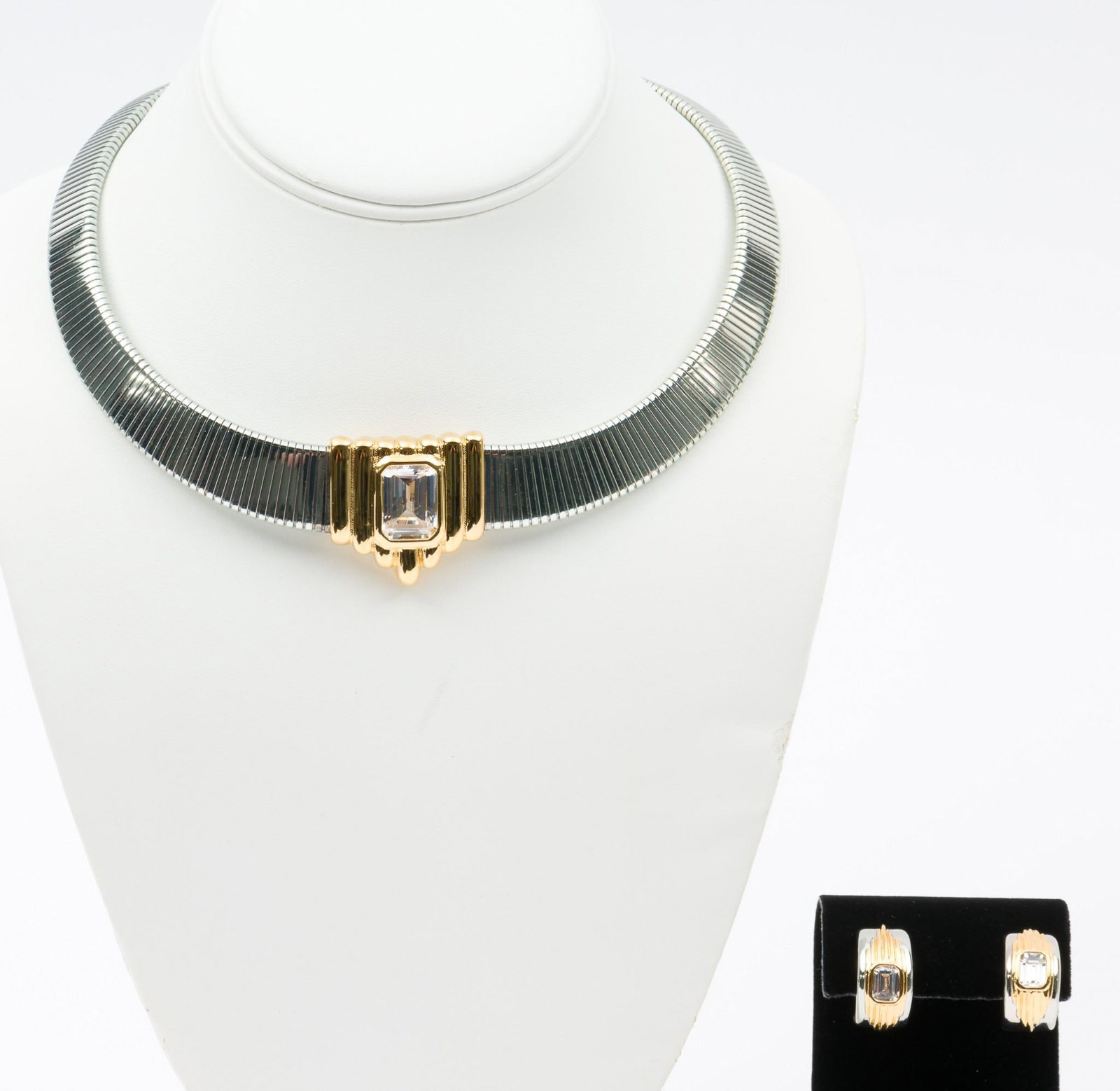Alfred Durante for Franklin Mint Necklace & Earrings: 1988. Necklace 17-1/4" long, 1-1/4" at widest point. Earrings 3-4" long. In original box. MH. IMPORTANT: Before bidding, please read the terms and conditions. When you registered for the auction you a