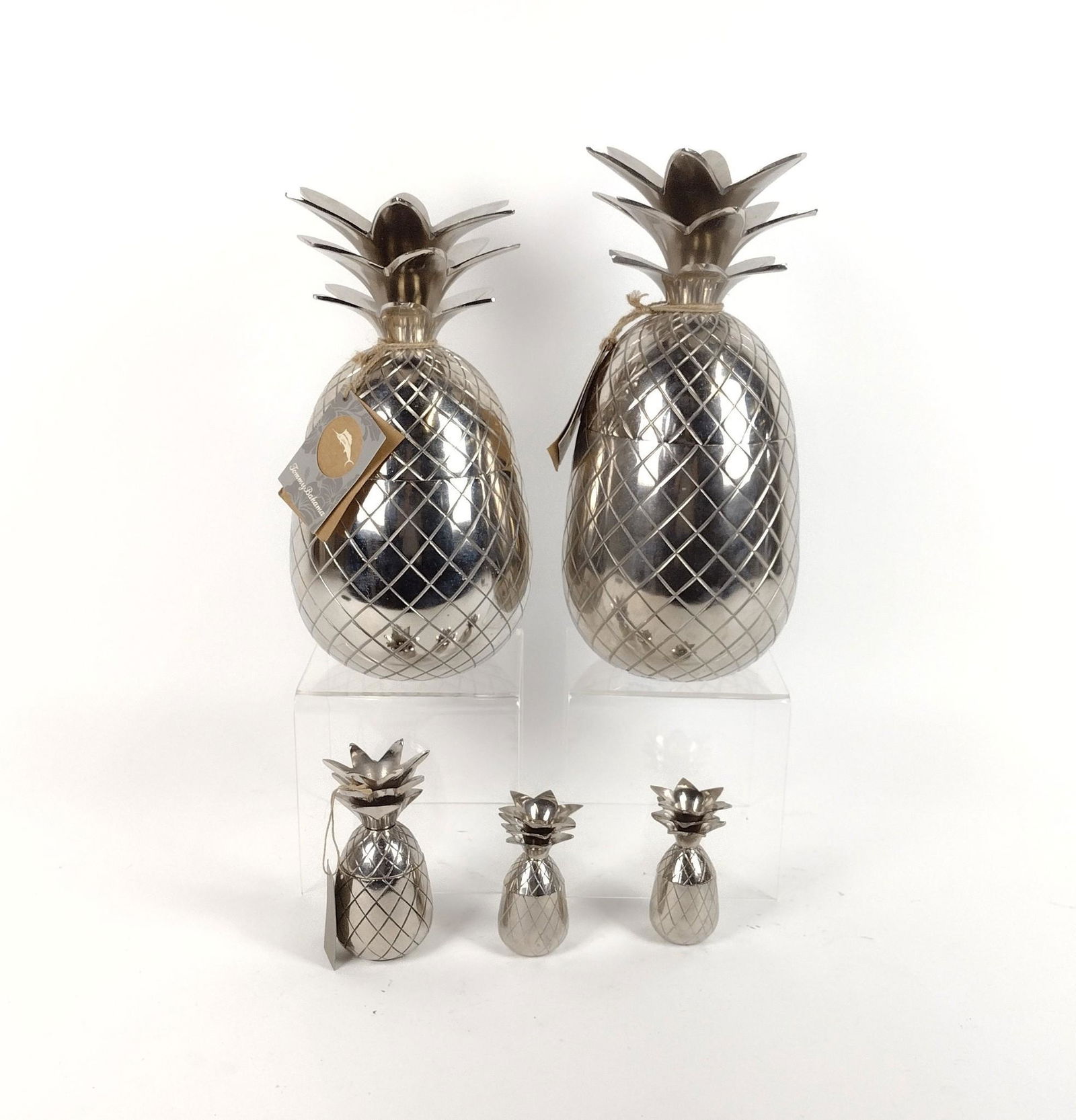 5 Pc Tommy Bahama Cocktail Set (1 of 7)