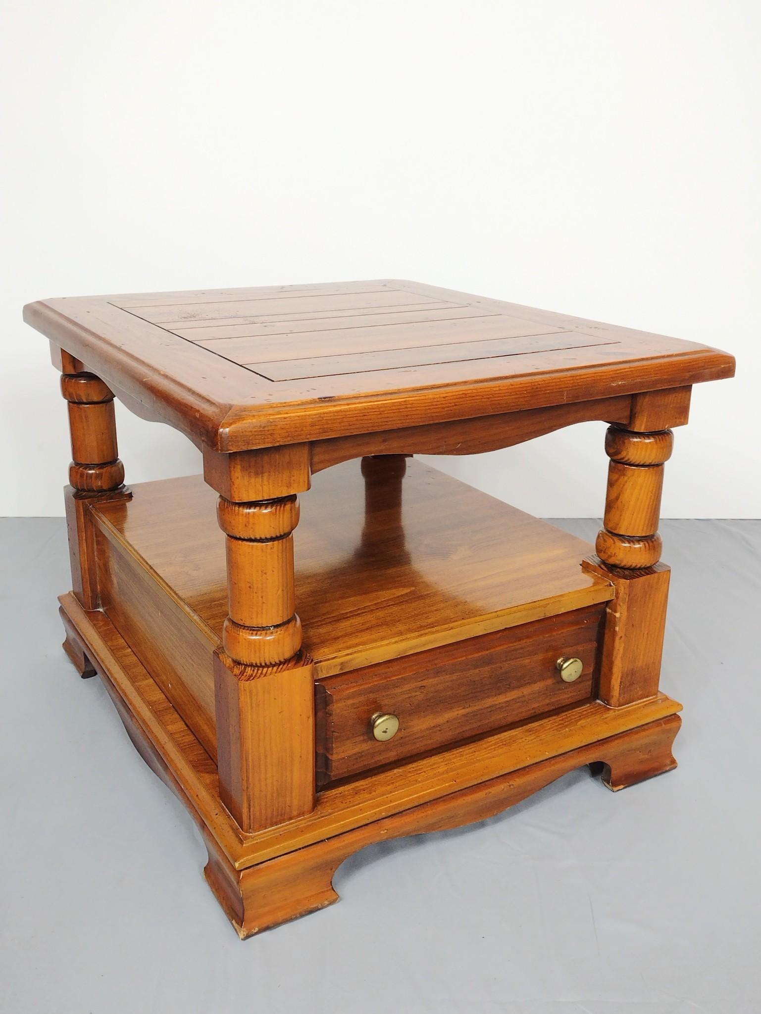 Single Drawer End Table (1 of 5)