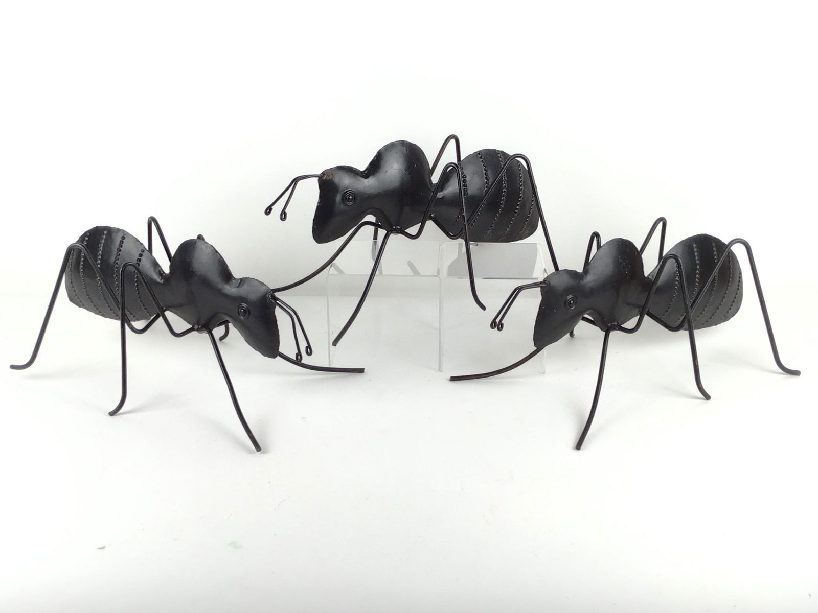 3 Metal Ant Yard Decorations (1 of 3)
