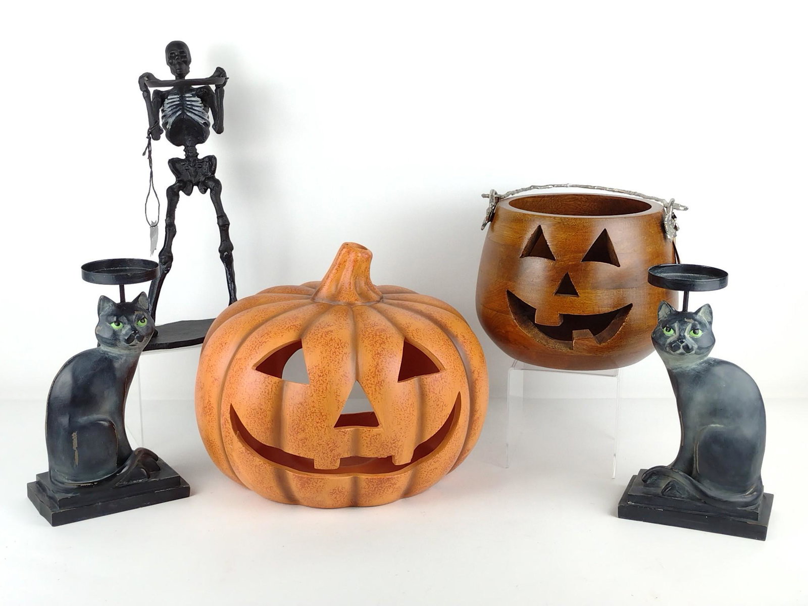 5 Halloween Pumpkins & Candle Holders (1 of 10)