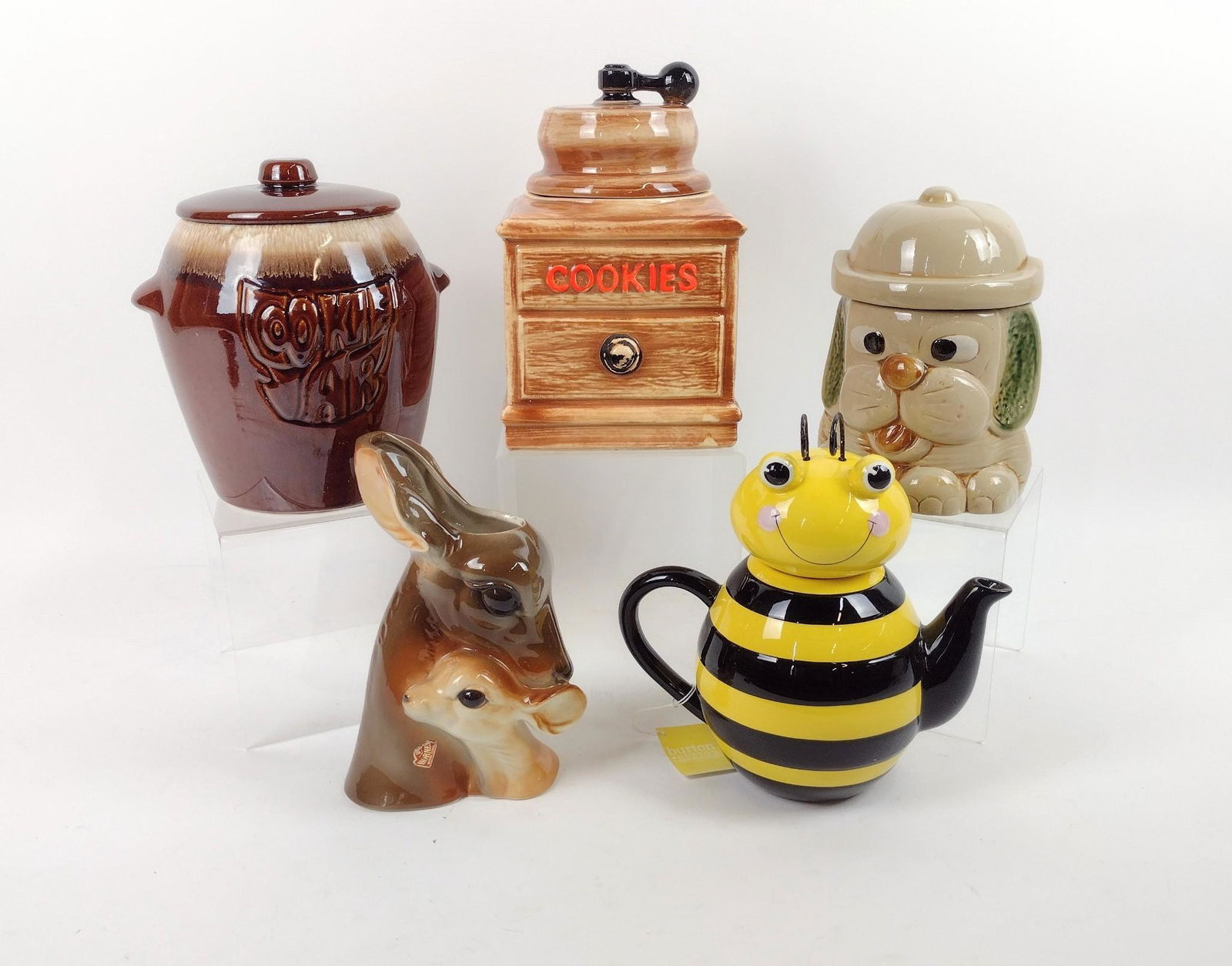 5 Pcs incl Cookie Jars, Teapot and Head Vase (1 of 6)