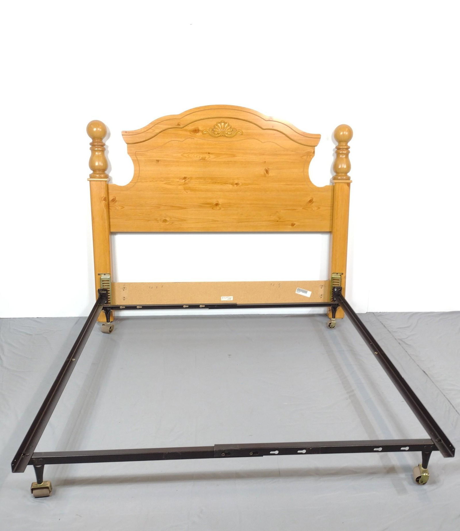 Headboard with Hollywood Frame: 64-1/2" wide X 77" deep X 54" high. MG. IMPORTANT: Before bidding, please read the terms and conditions. When you registered for the auction you agreed to these terms and will be required to comply wi
