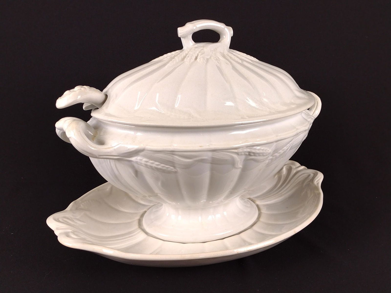 R. Cochran & Co. Tureen w/Under Plate (1 of 6)