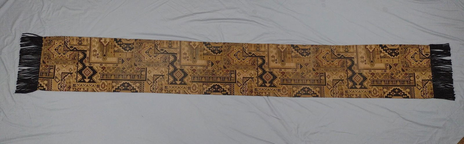 Native American Style Table Runner (1 of 6)