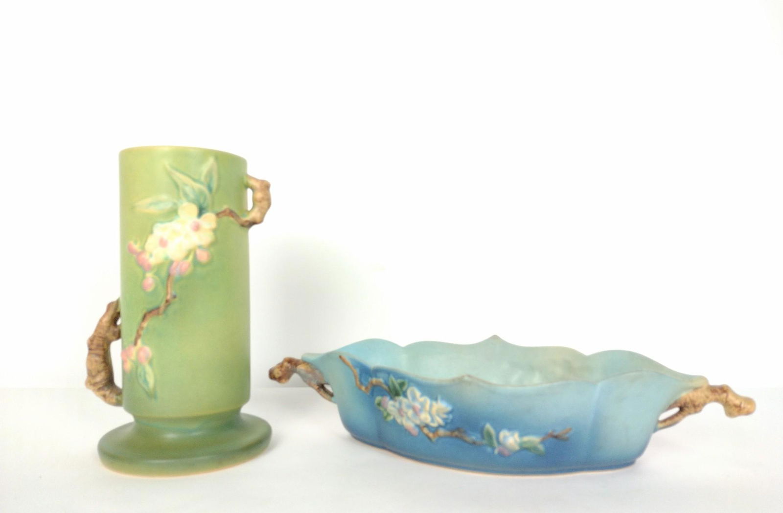2 Pcs Apple Blossom Roseville (1 of 4)