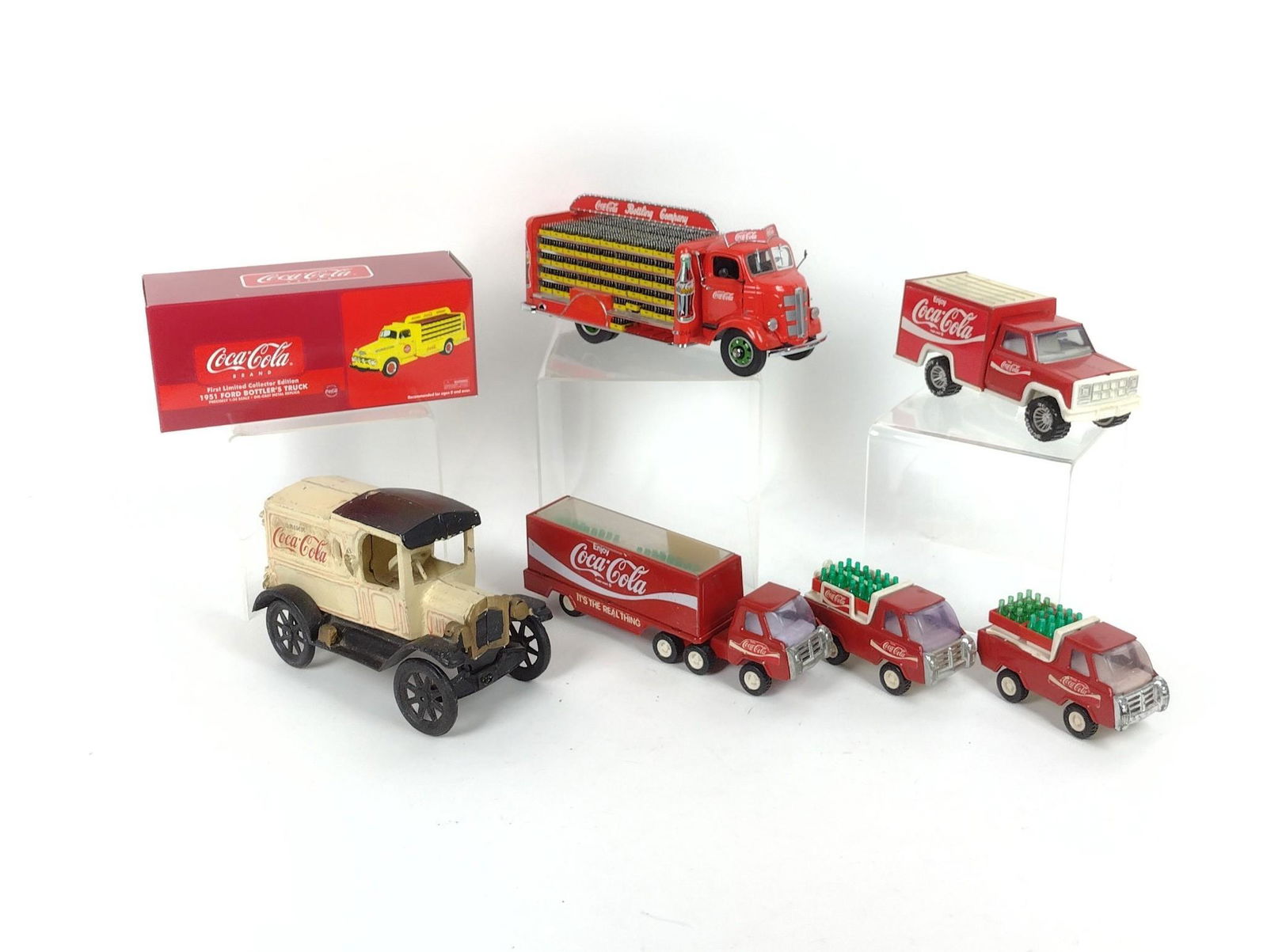 7 Coca Cola Trucks/Cars incl Cast Iron (1 of 7)