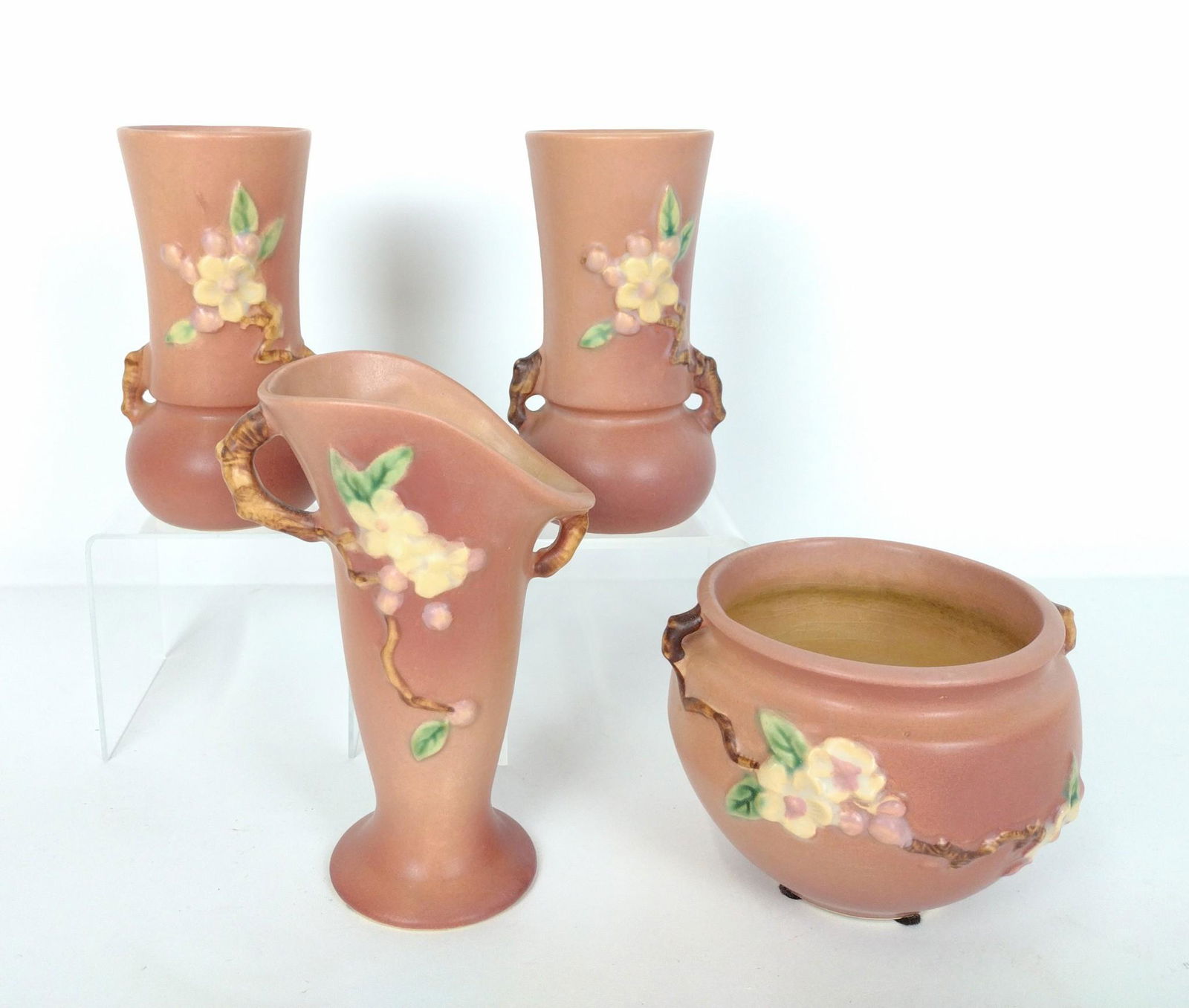 4 Pcs Roseville Apple Blossom (1 of 5)