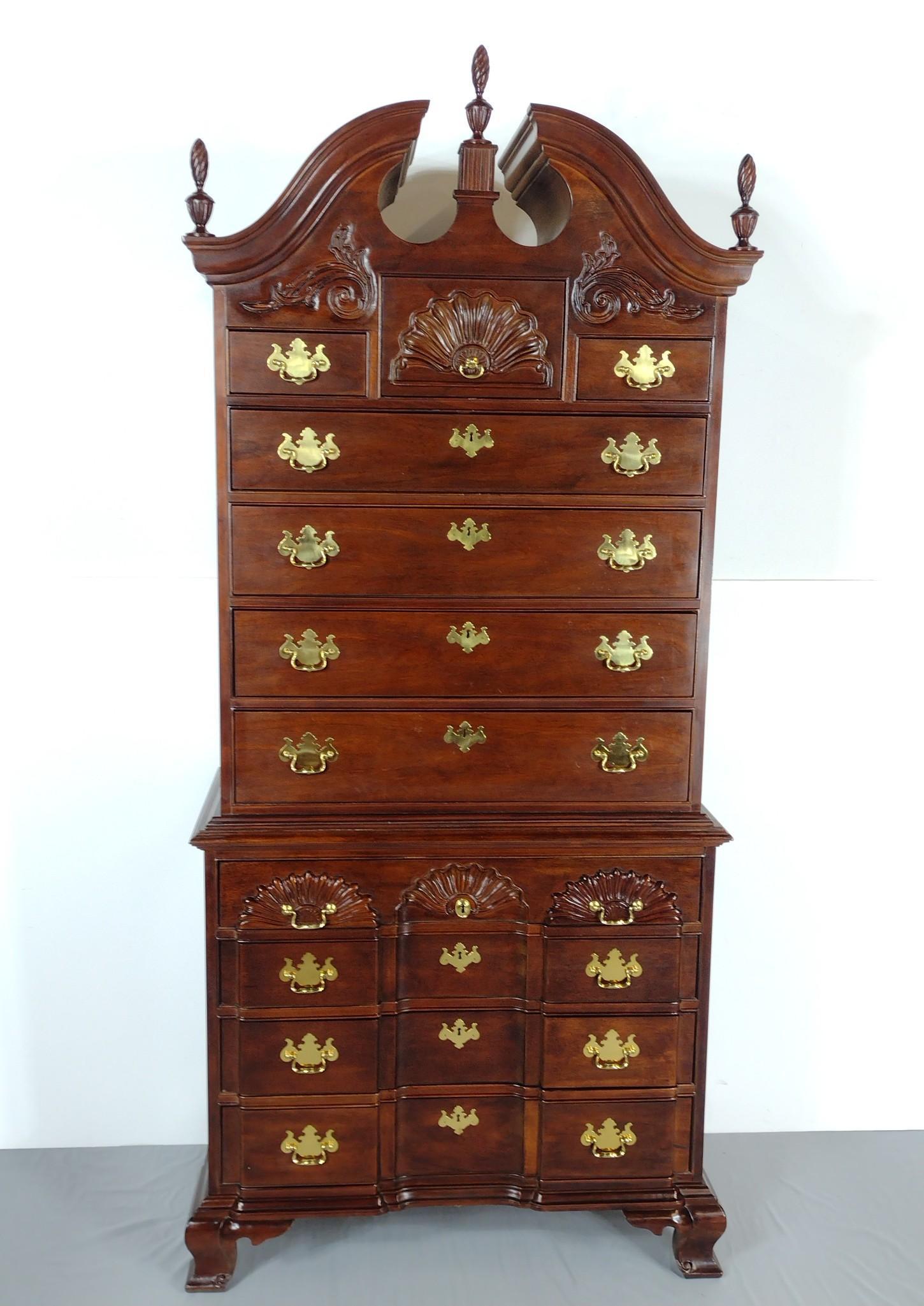 Thomasville Chippendale Style Chest on Chest (1 of 7)