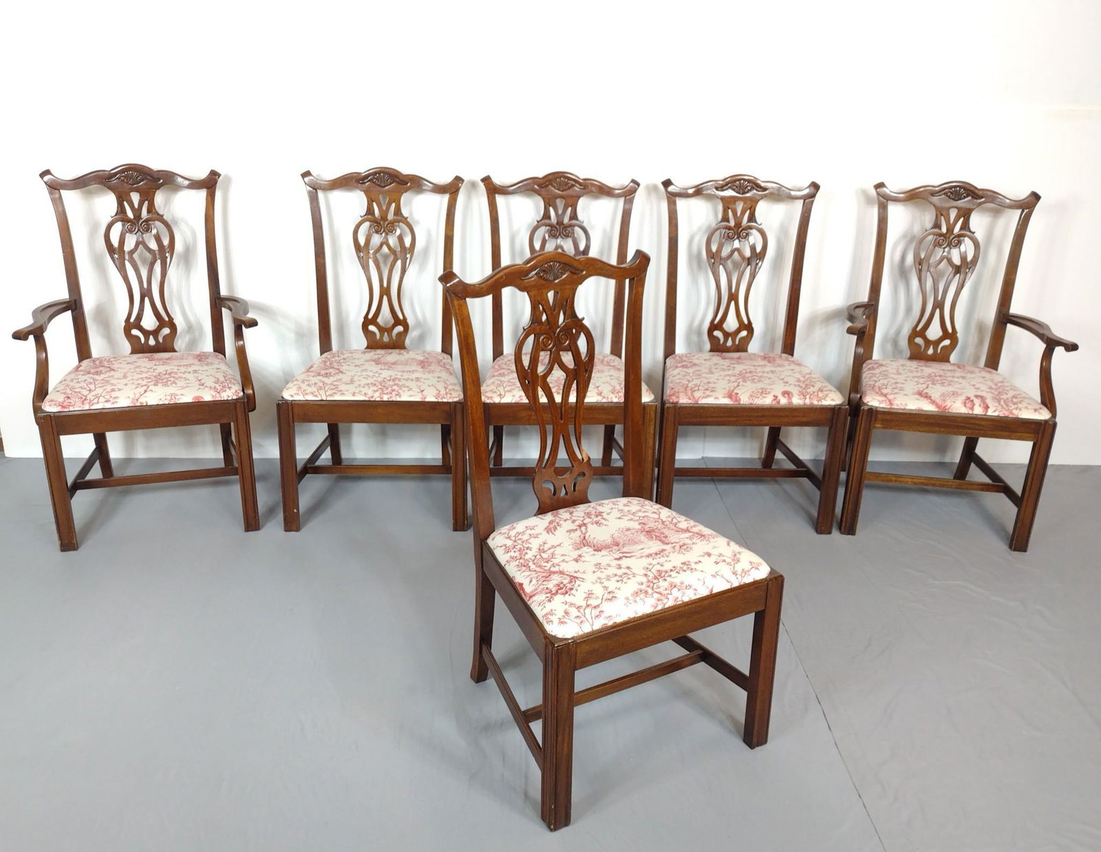 6 Thomasville Dining Room Chairs (1 of 8)