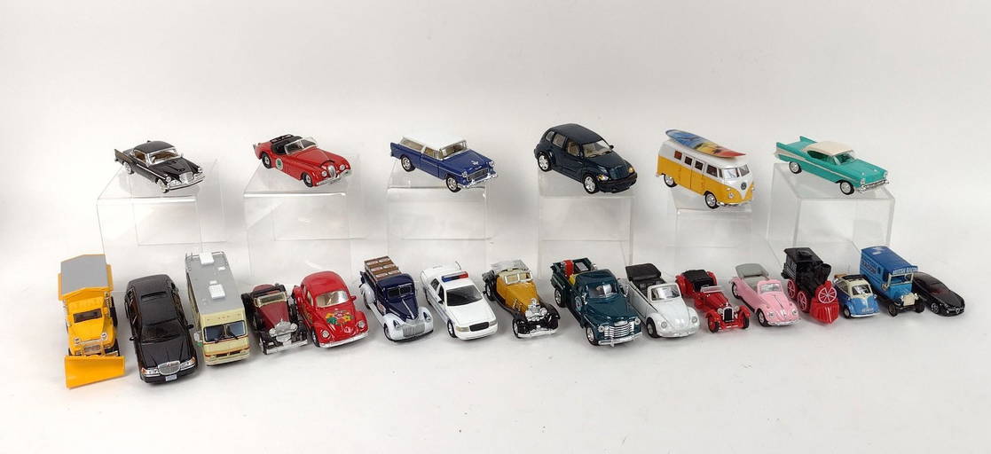 22 Die Cast Cars Aug 20, 2022 Cordier Auctions & Appraisals in PA