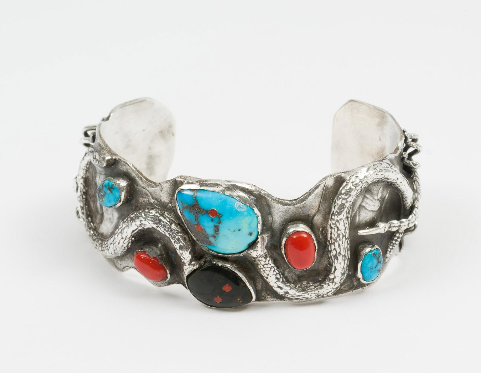 Navajo Turquoise & Sterling Snake and Scorpion Cuff: Unsigned. 2-3/4" diameter x 1-1/8" wide. DP. IMPORTANT: Before bidding, please read the terms and conditions. When you registered for the auction you agreed to these terms and will be required to comp