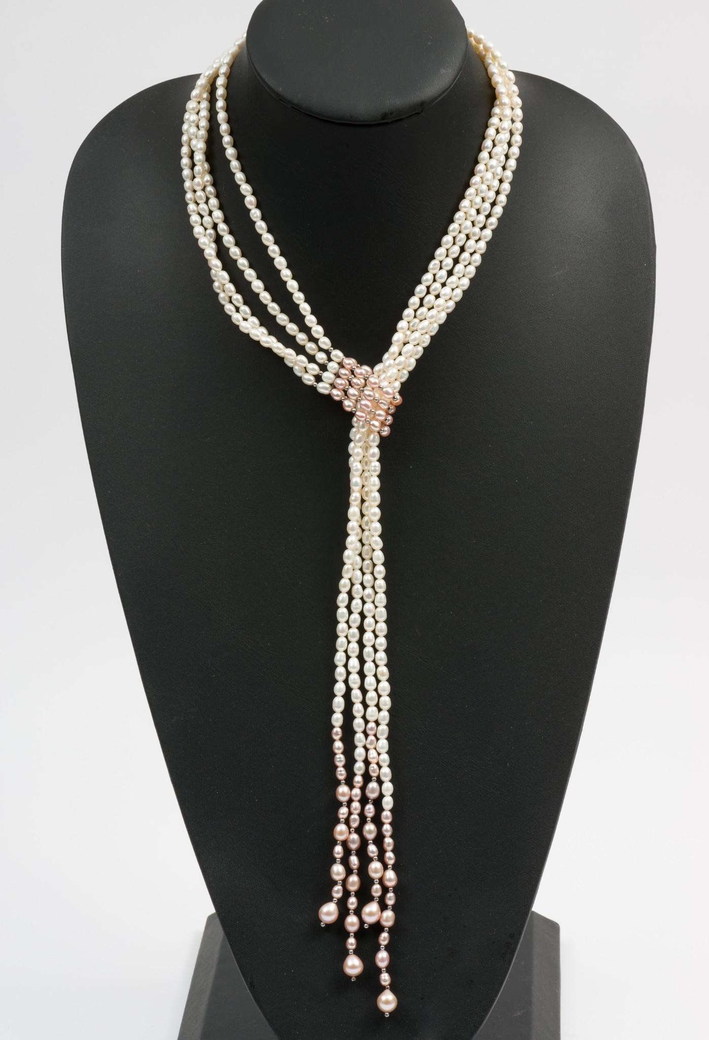 Stauer 4 Strand Pearl Necklace (1 of 4)