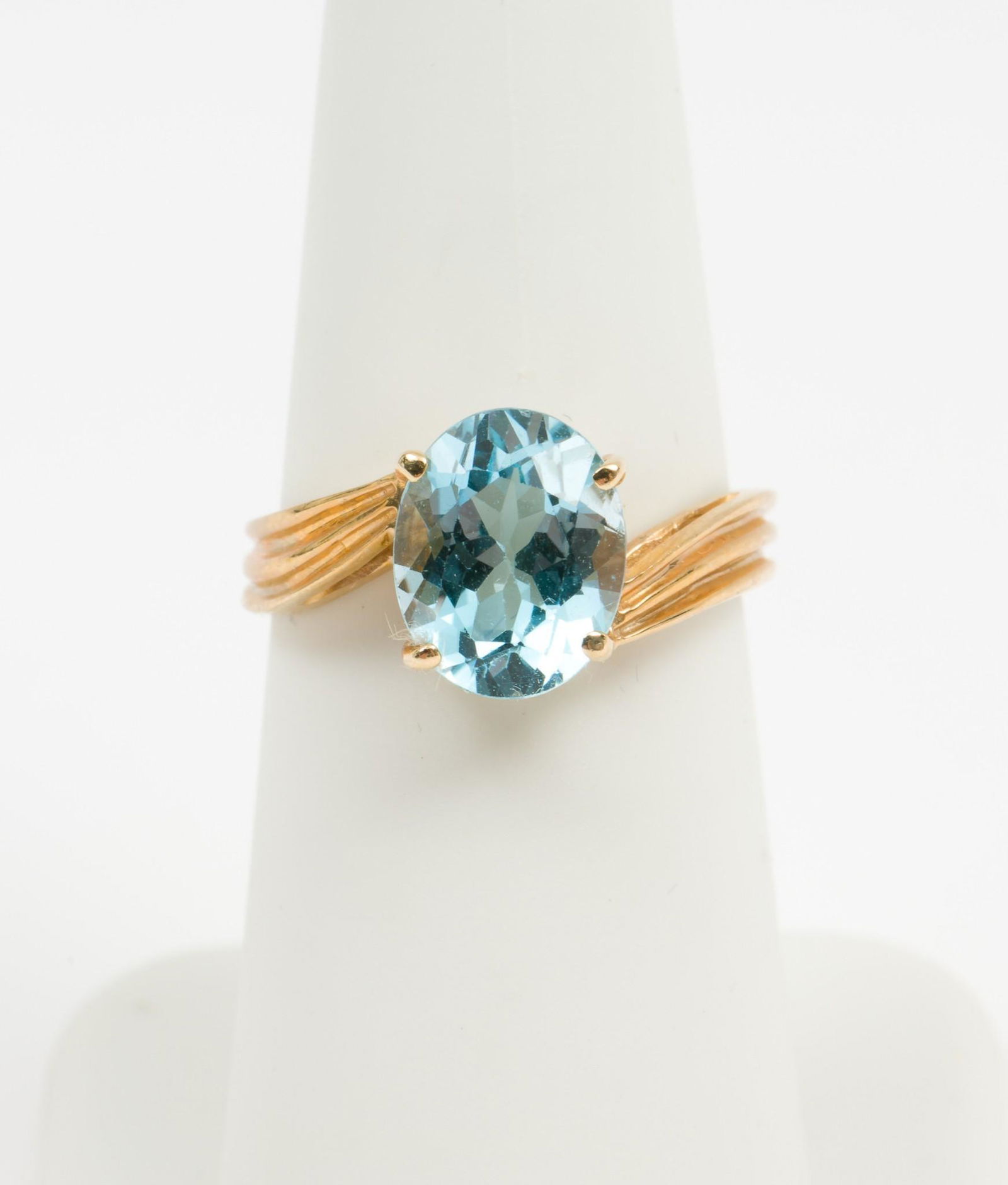 10K Gold & Blue Topaz Ring (1 of 3)