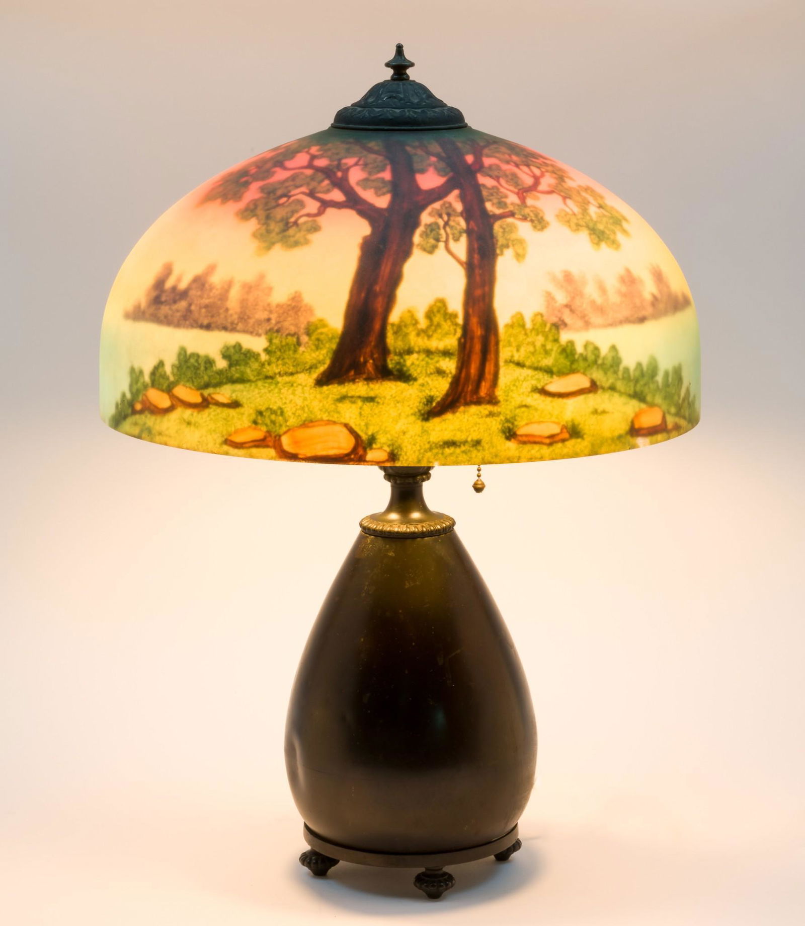 Bradley & Hubbard Lamp with Reverse Painted Shade (1 of 8)