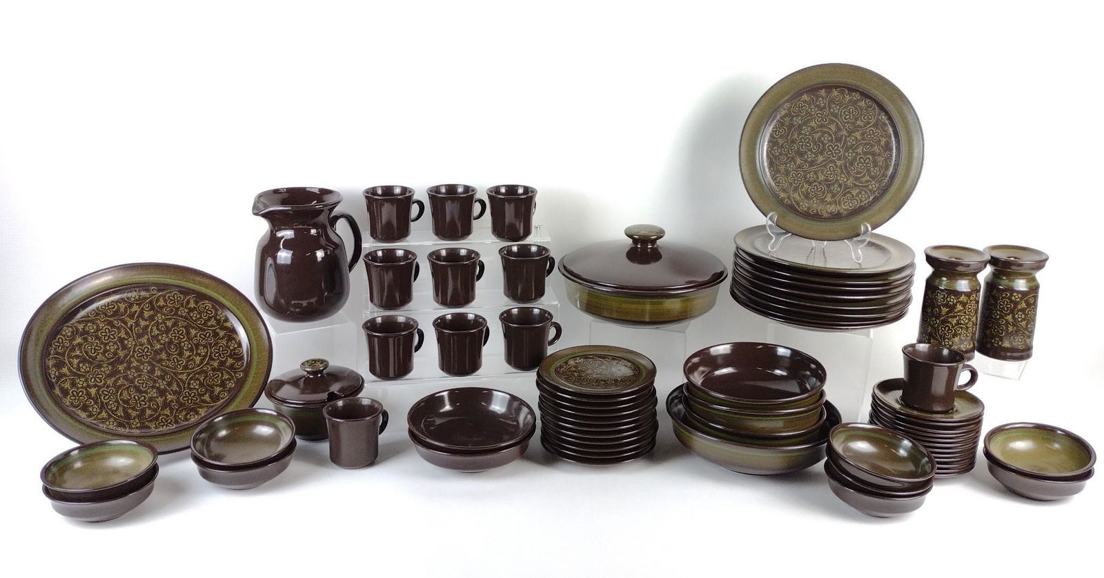 64 Pcs "Madeira" Franciscan Dinnerware (1 of 4)