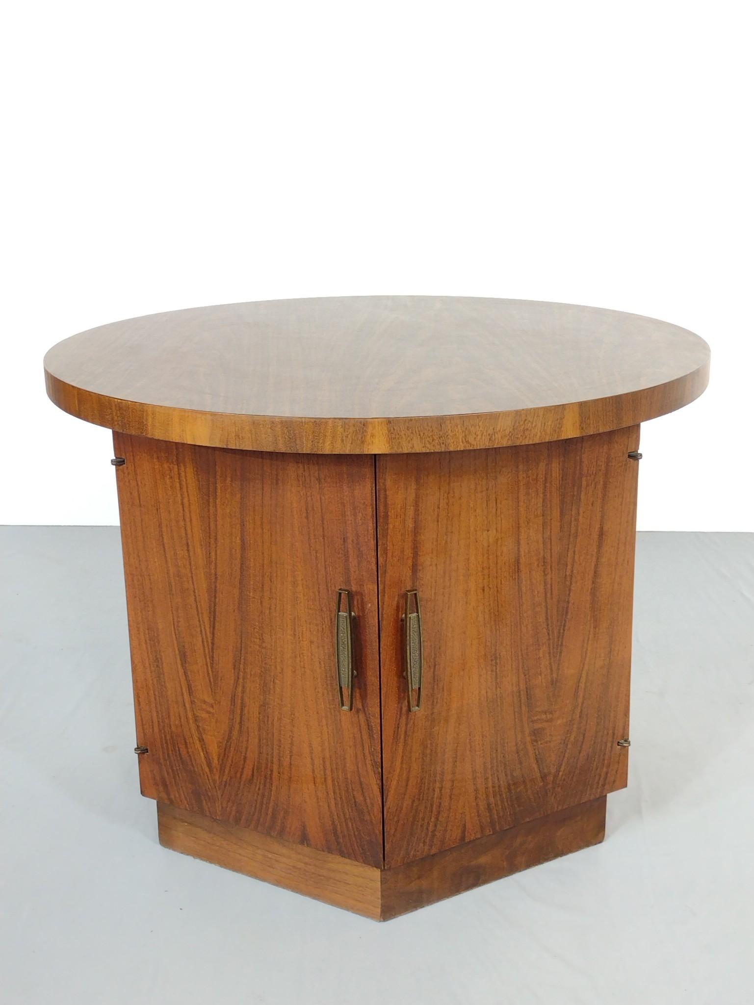 Virginia Maid By Lane Round End Table (1 of 6)