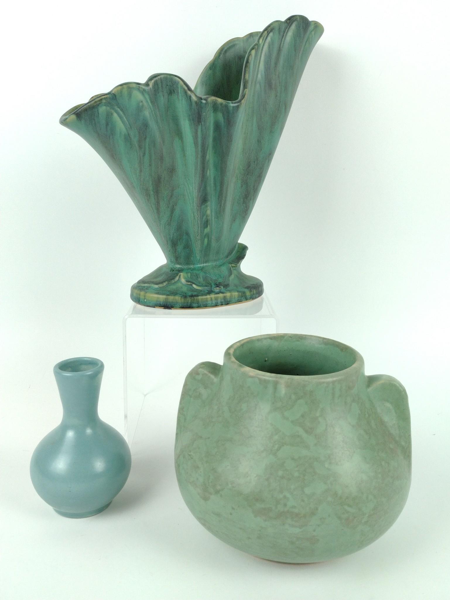 3 Pcs Vintage Ceramics Incl Weller (1 of 4)