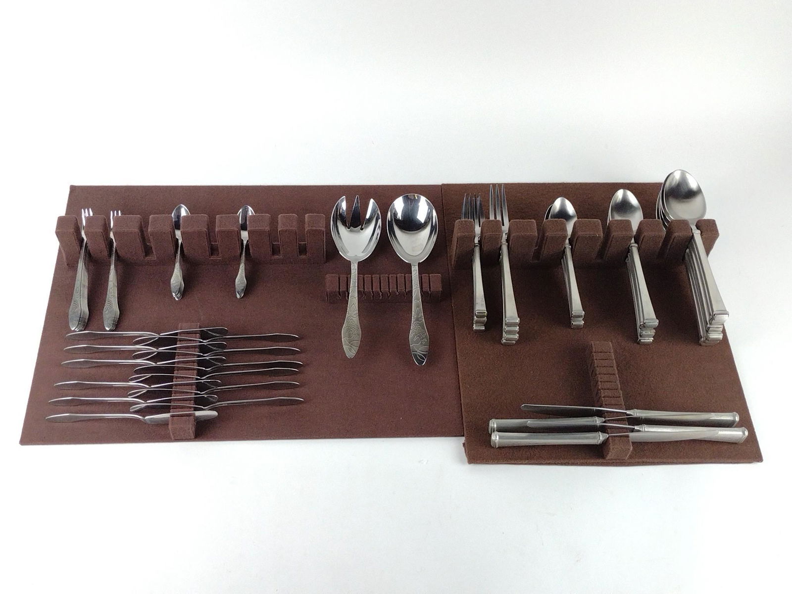 2 Flatware Sets Incl Flint Stainless (1 of 5)
