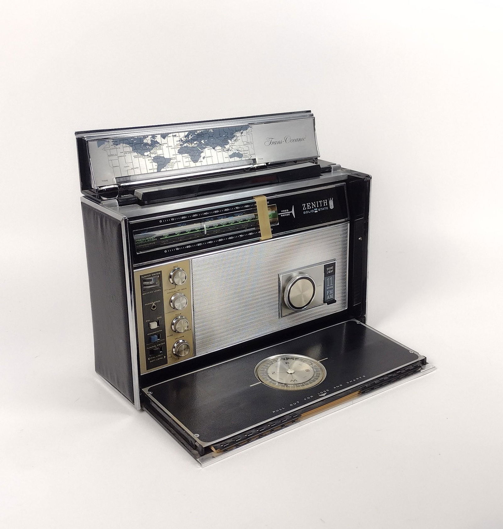 Zenith Trans Oceanic Radio (1 of 3)