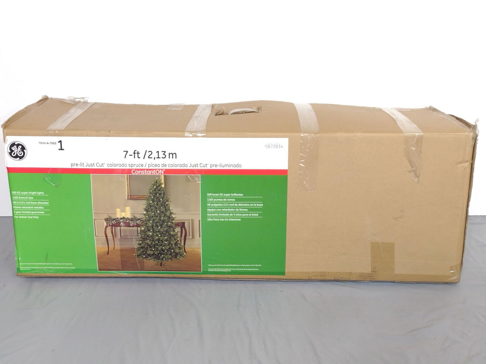 General Electric 7Ft Pre-Lit Colorado Spruce Tree (1 of 3)