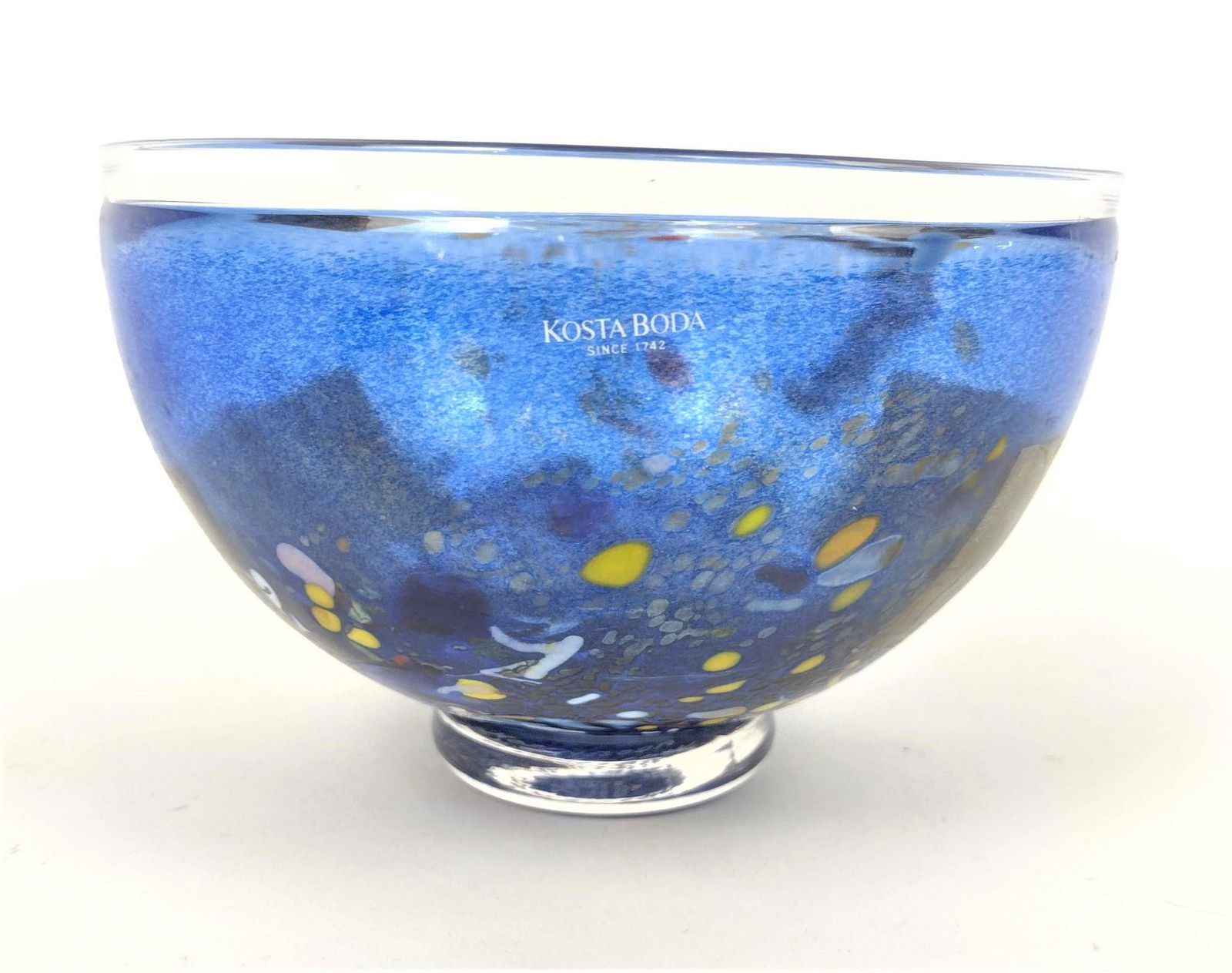 Kosta Boda Bertil Vallien Satellite Art Glass Bowl: 6-1/4" wide X 3-3/4" deep X 4" high. MEG IMPORTANT: Before bidding, please read the terms and conditions. When you registered for the auction you agreed to these terms and will be required to comply w