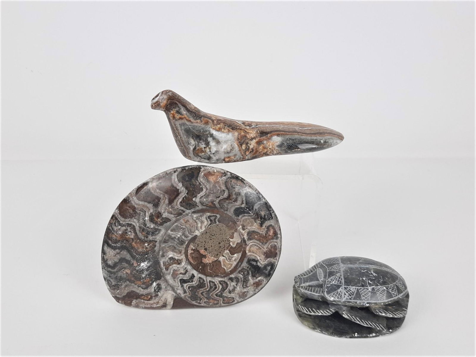 3 Fossils and Minerals incl Carved (1 of 2)