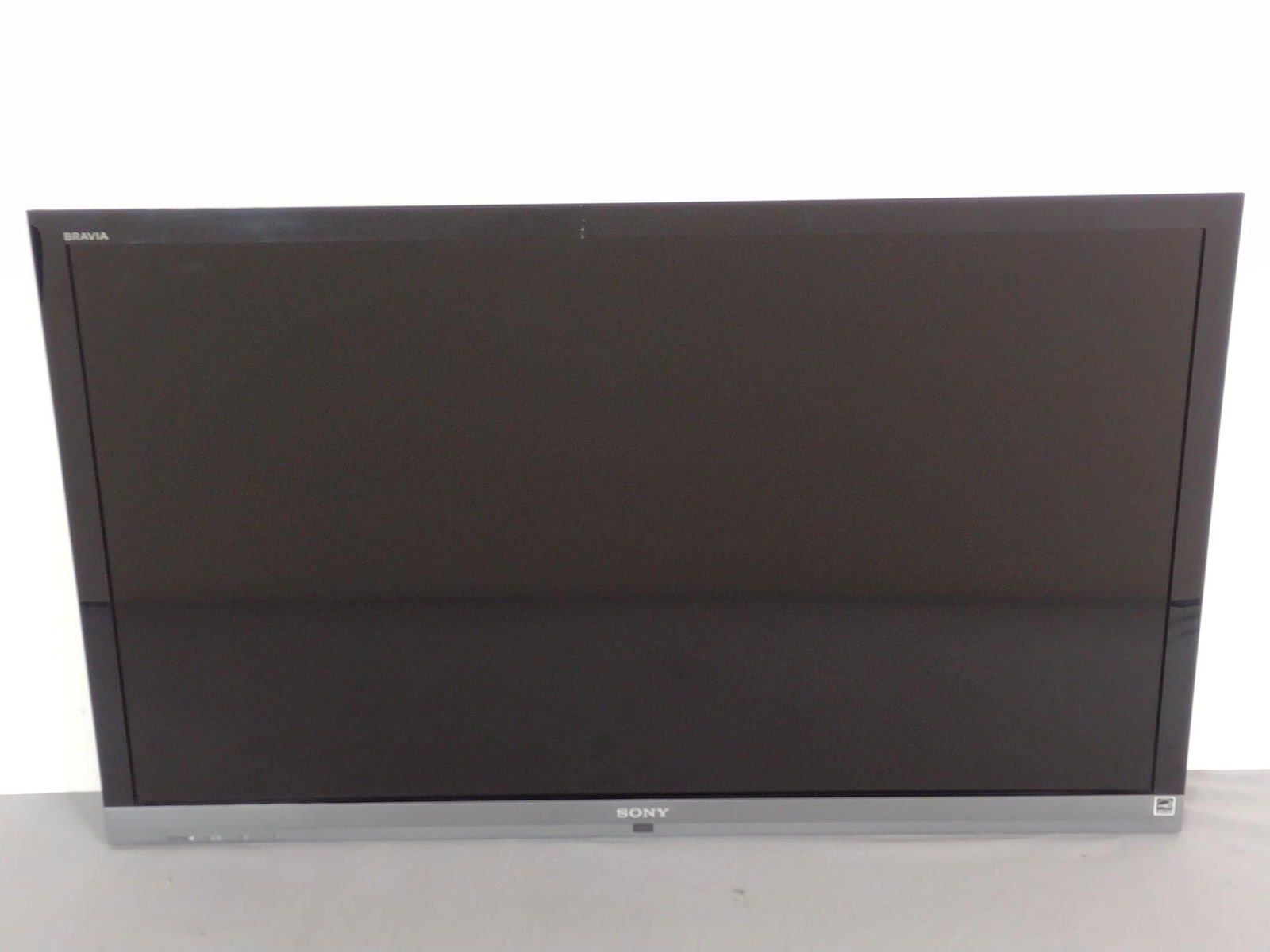 46" Sony Bravia LED HDTV (1 of 3)