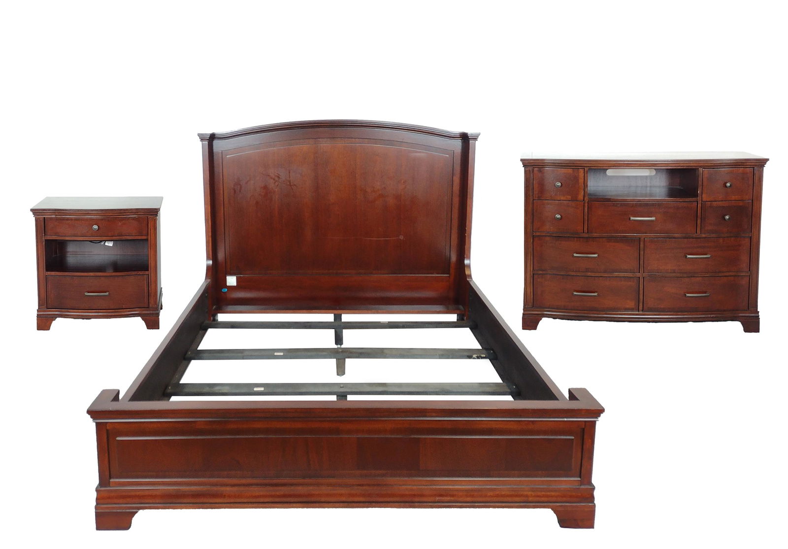 3 Pc Universal Furniture Bedroom Set (1 of 10)