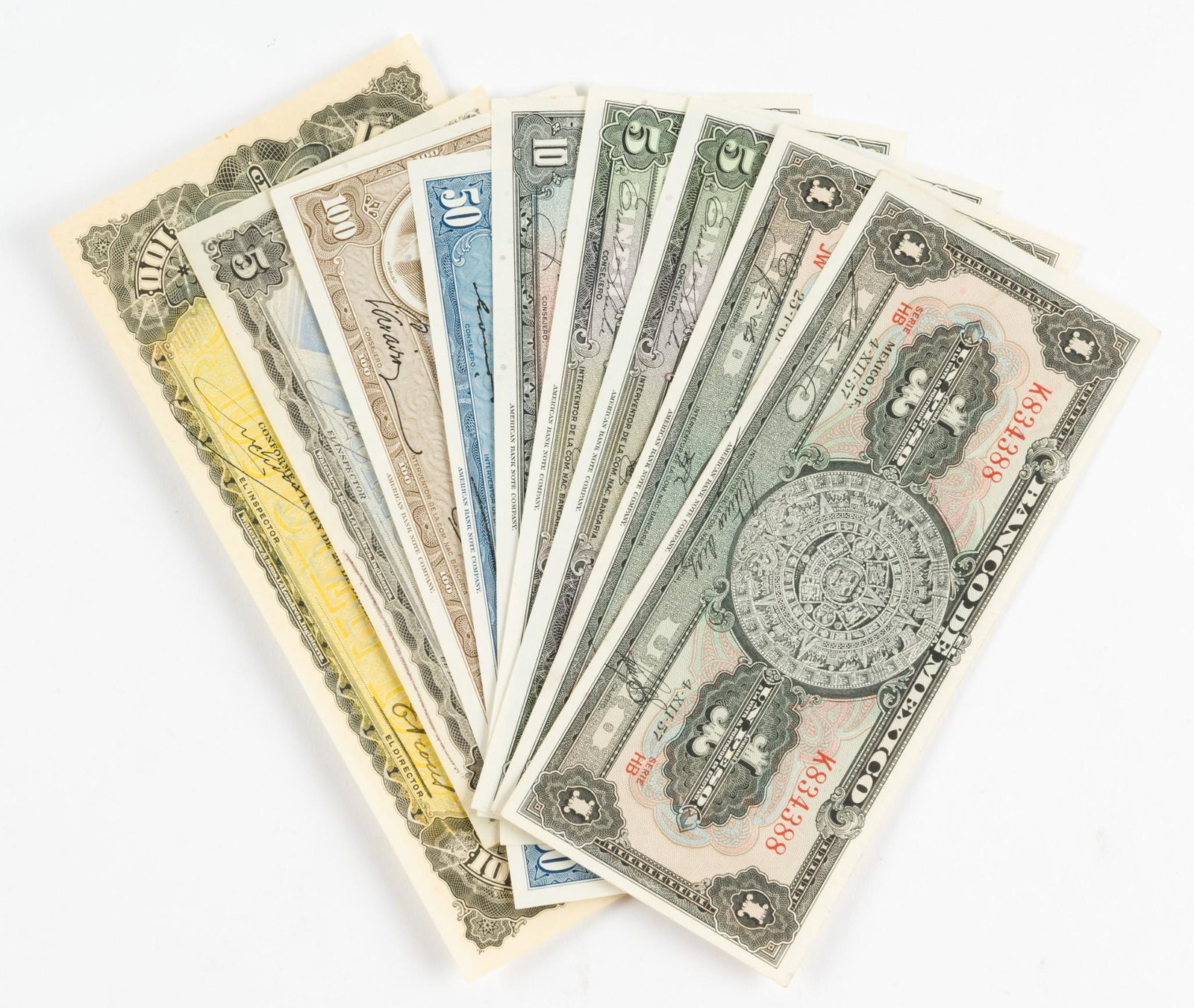 9 Pcs Currency Mexico & Paraguay: Includes one peso, five pesos, 10 pesos, 50 pesos, and 100 pesos from Mexico and five pesos and 100 pesos from Paraguay. RM IMPORTANT: Before bidding, please read the terms and conditions. When you re