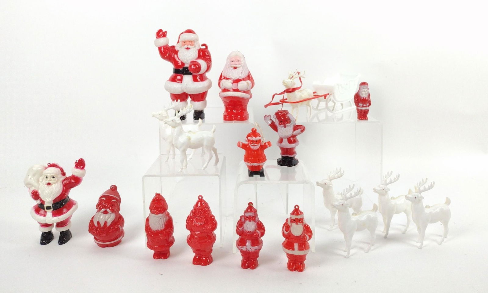 18 Vintage Christmas Figures & Ornaments (1 of 5)