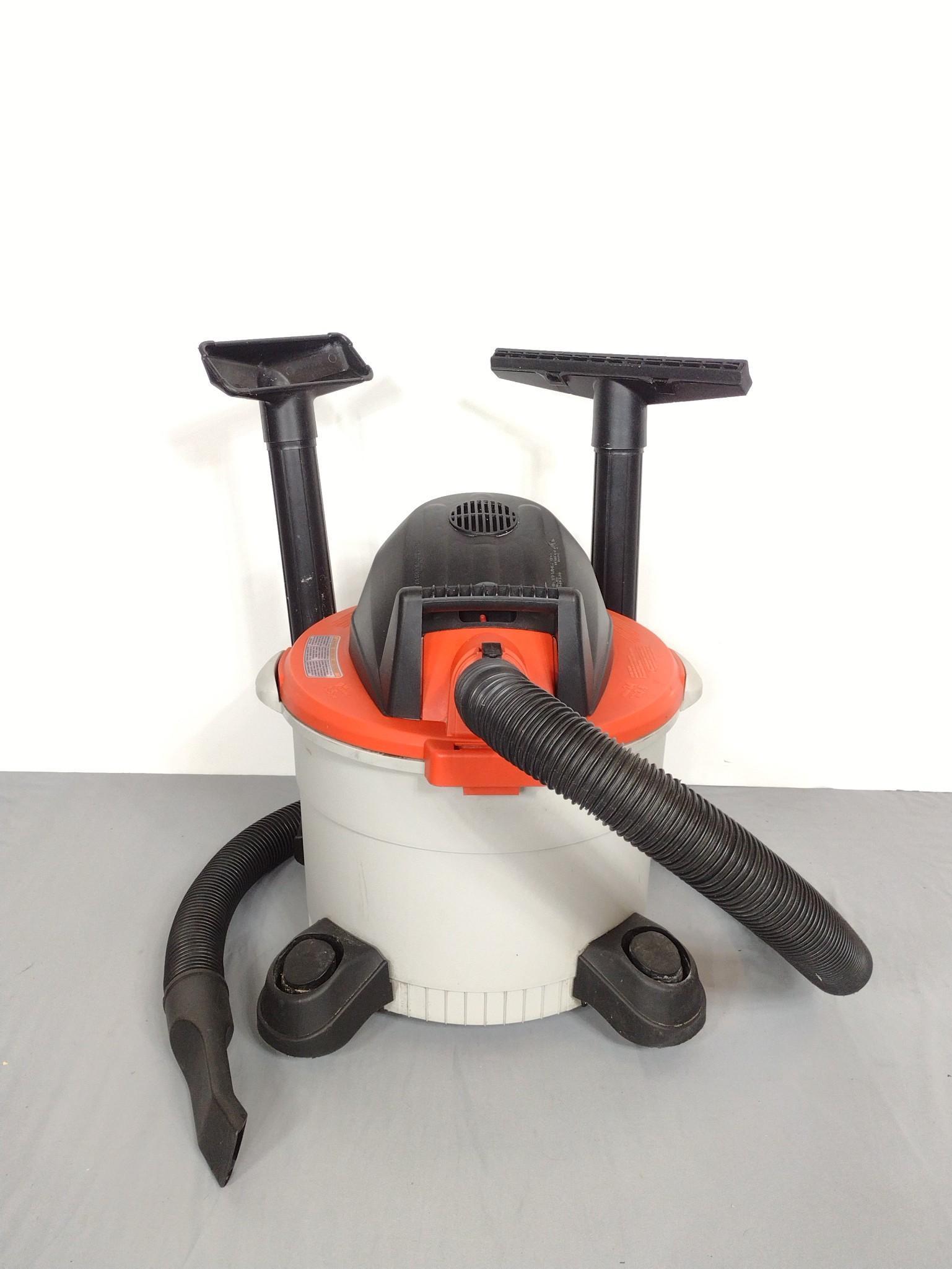 Ridgid 9 Gal Shop Vac (1 of 2)