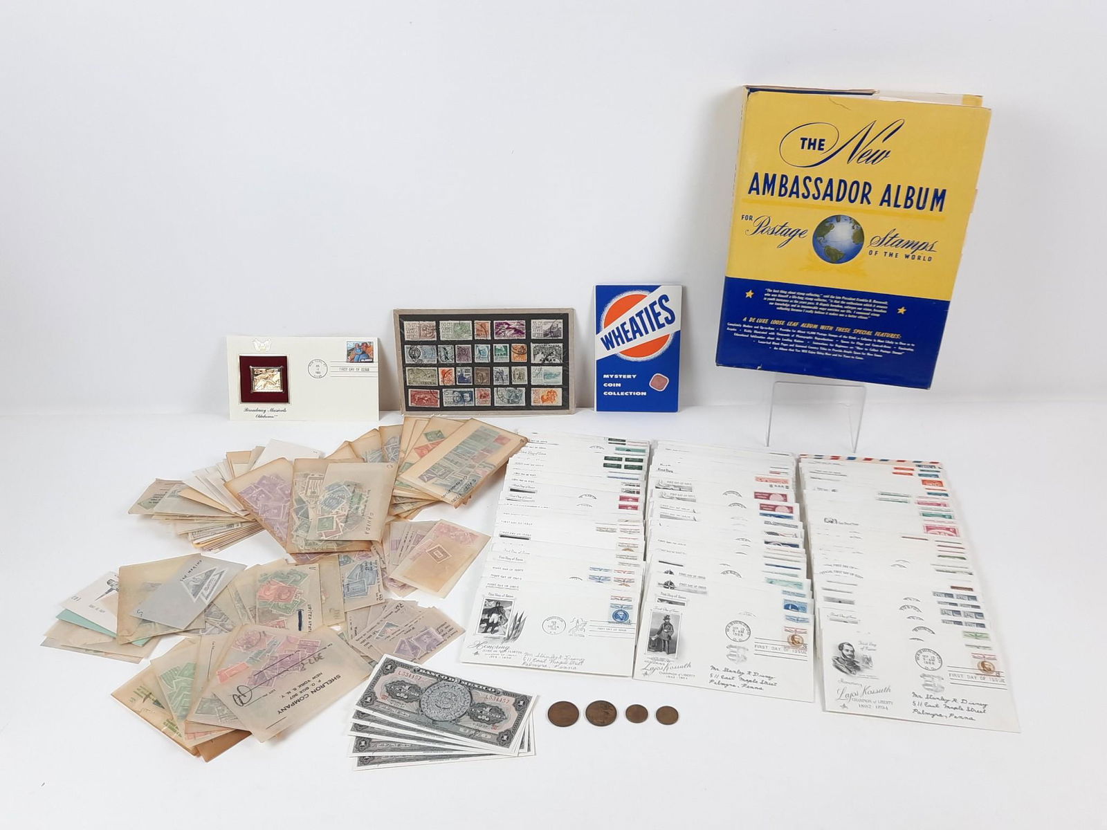 Grouping of US and Foreign Stamps and Currency (1 of 15)