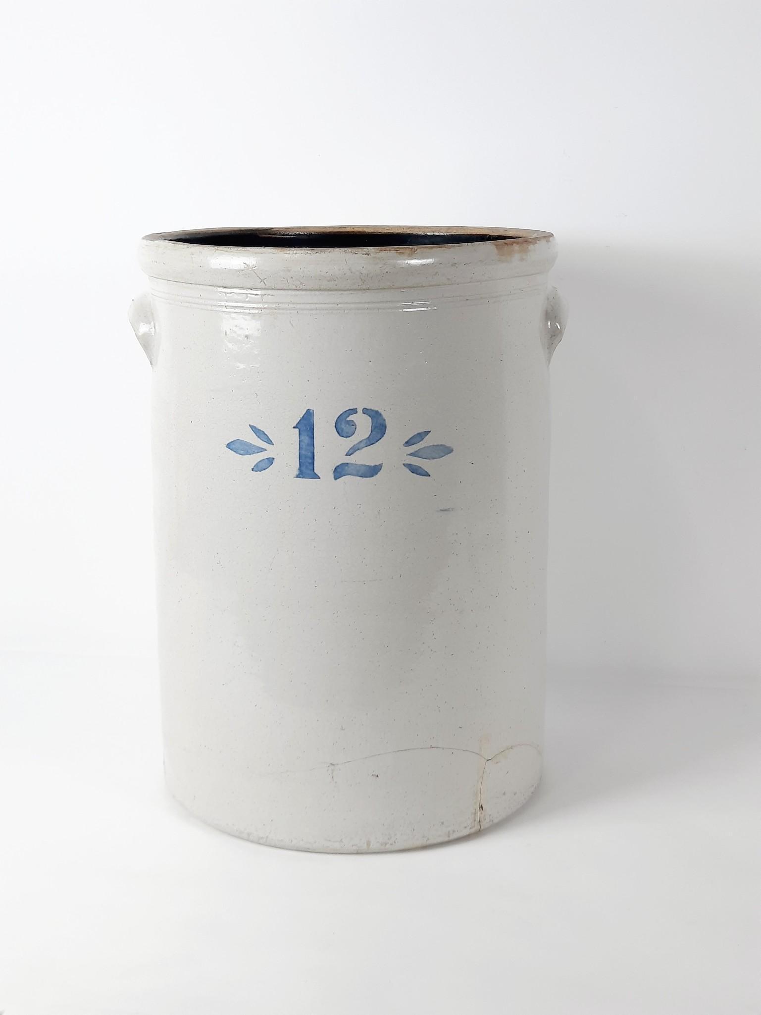 12 Gallon Crock (1 of 2)