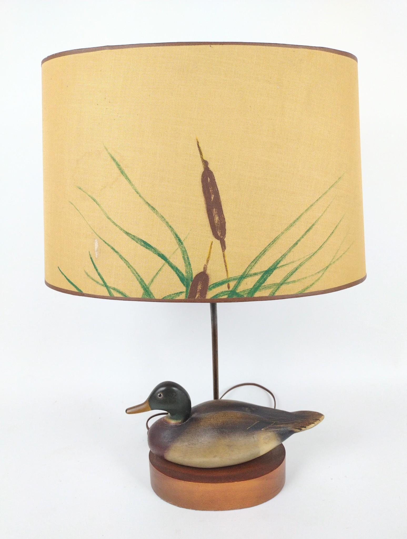Wooden Duck Decoy Lamp (1 of 3)