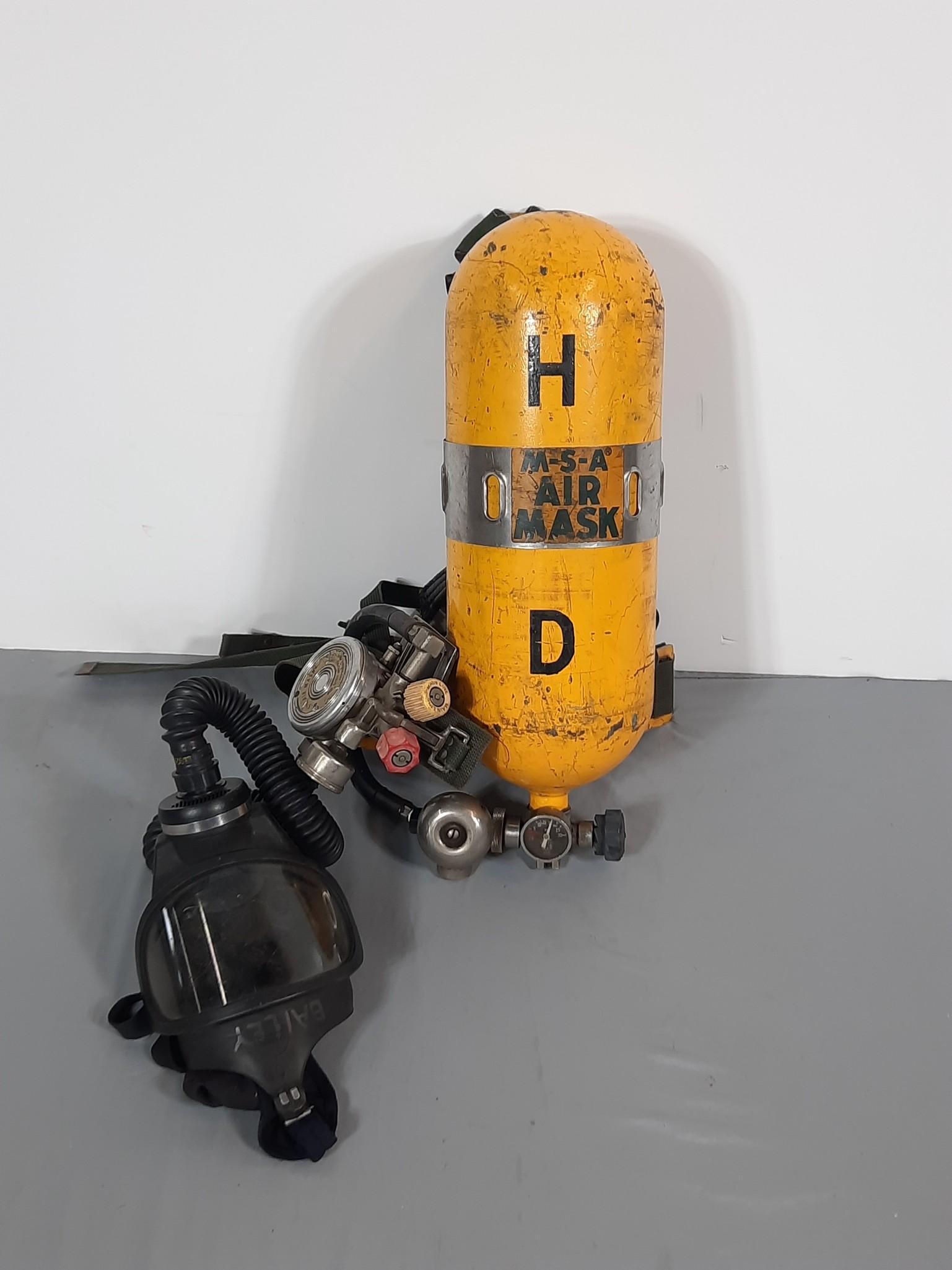 Mine Safety Appliance Co. Air Tank / Mask: Full tank holds one half hour of air. Tank number 1310. LR The item(s) in this lot are being sold from the Estate of Stephen Reed. IMPORTANT: Before bidding, please read the terms and conditions. When
