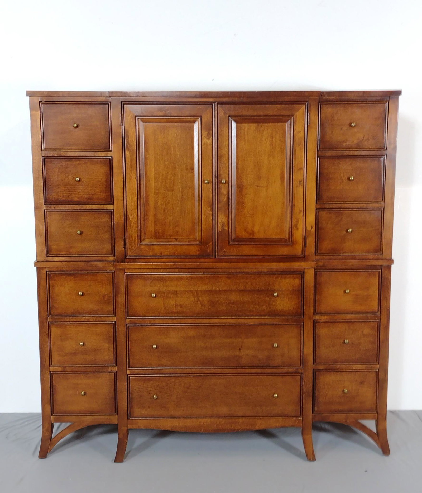 American Signature Chest (1 of 6)