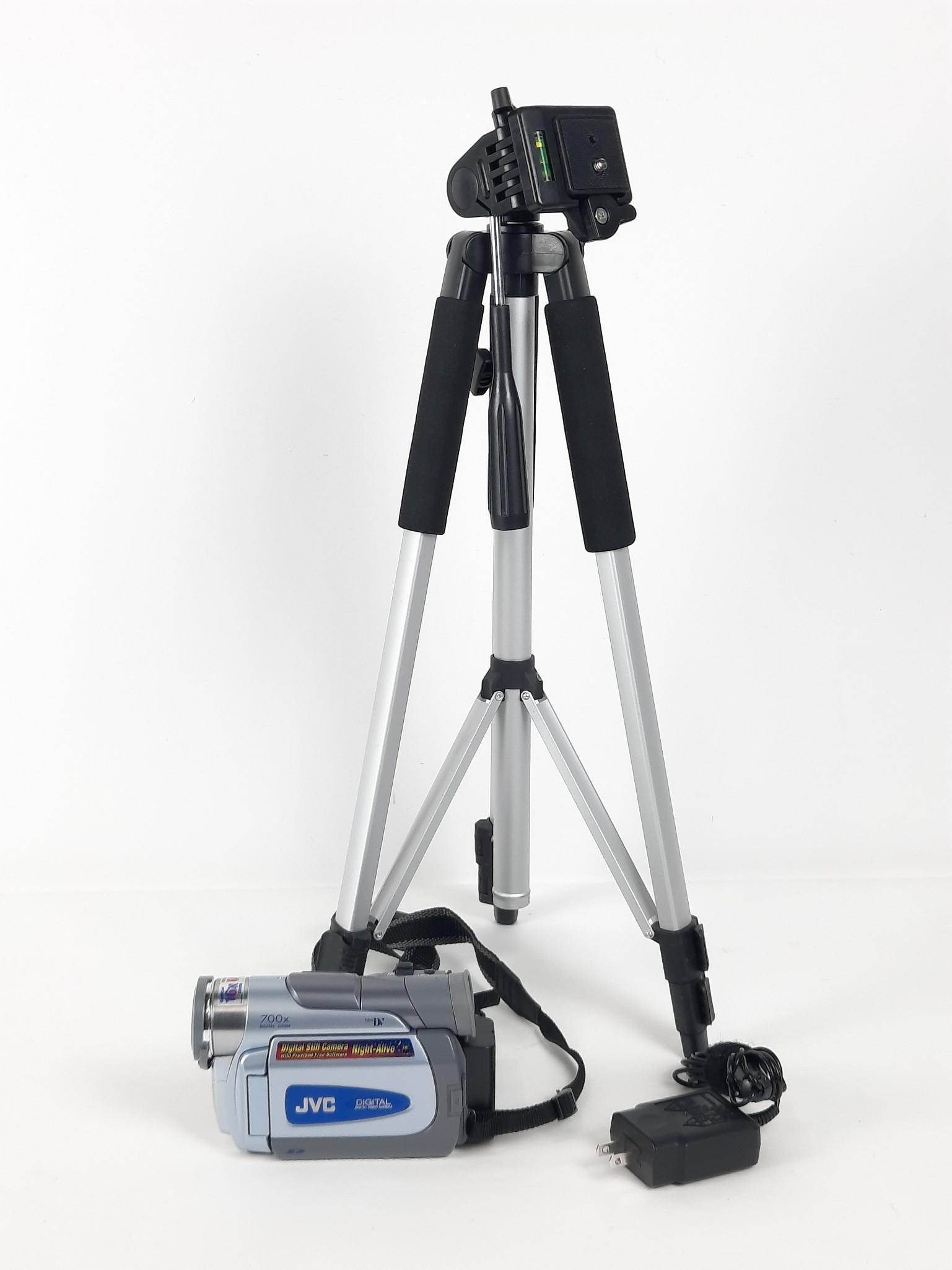 JVC Digital Still Camera with Tripod (1 of 5)