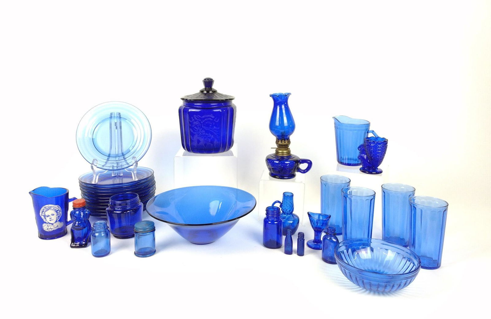 33 Pcs Cobalt Glassware Incl Shirley Temple (1 of 4)